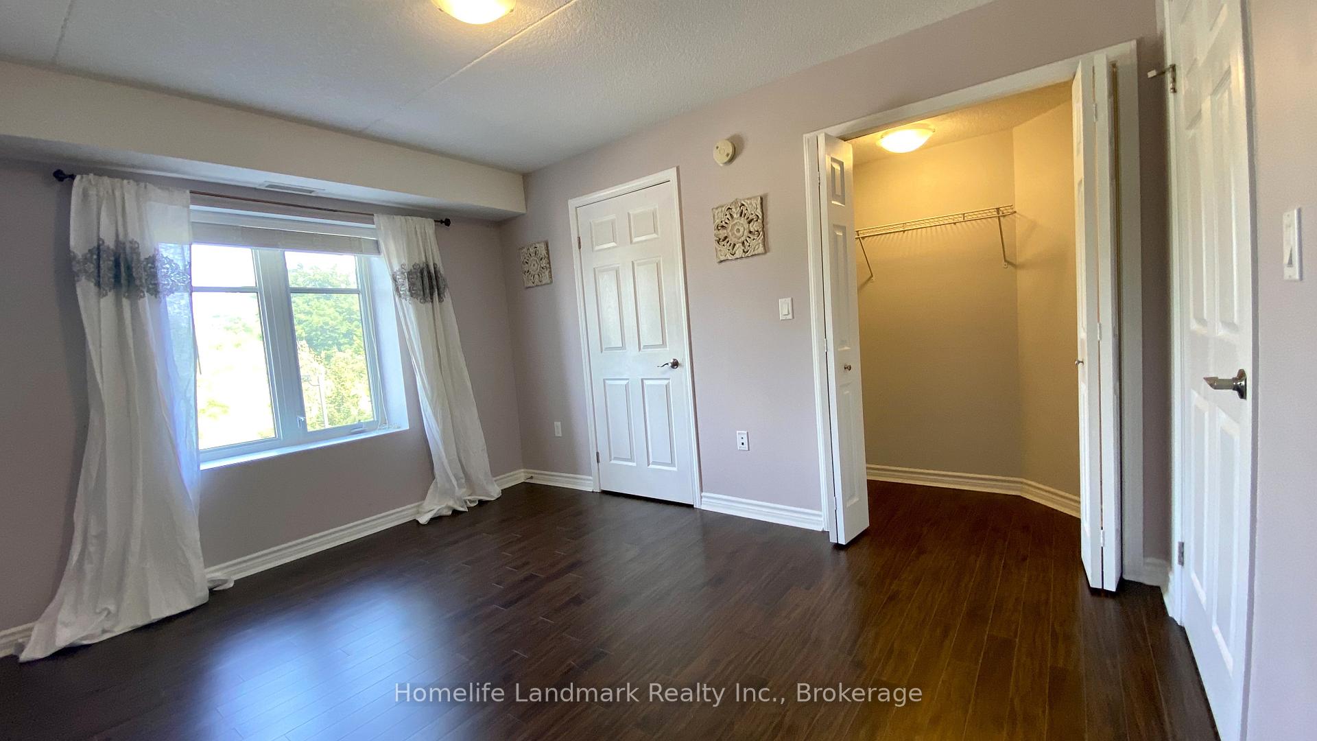 Photo 13 of Unit 302, 776 Laurelwood Drive, Waterloo, Columbia Forest — HOMEH