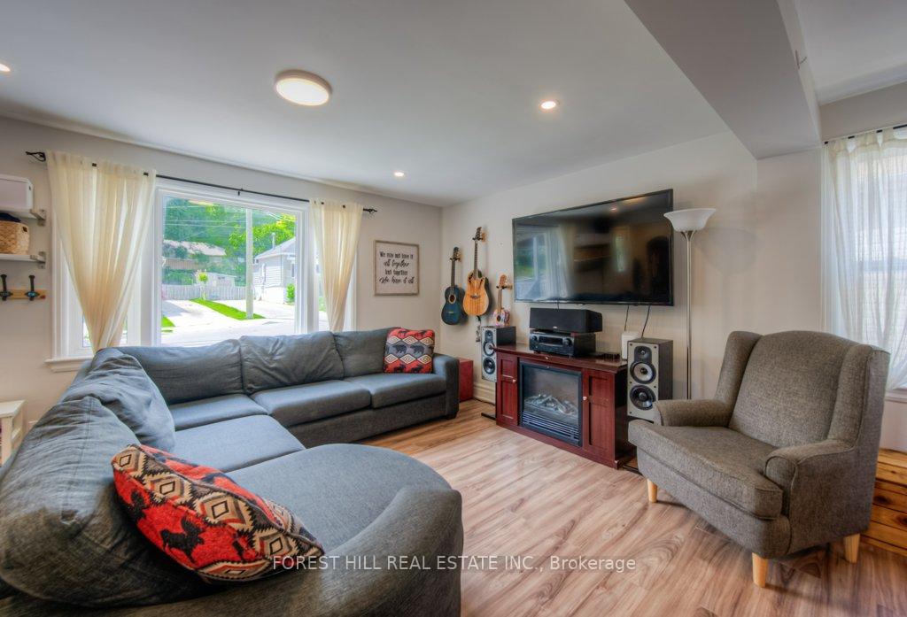 Photo 4 of 63 Berkley Road, Cambridge, Blair Road — HOMEH