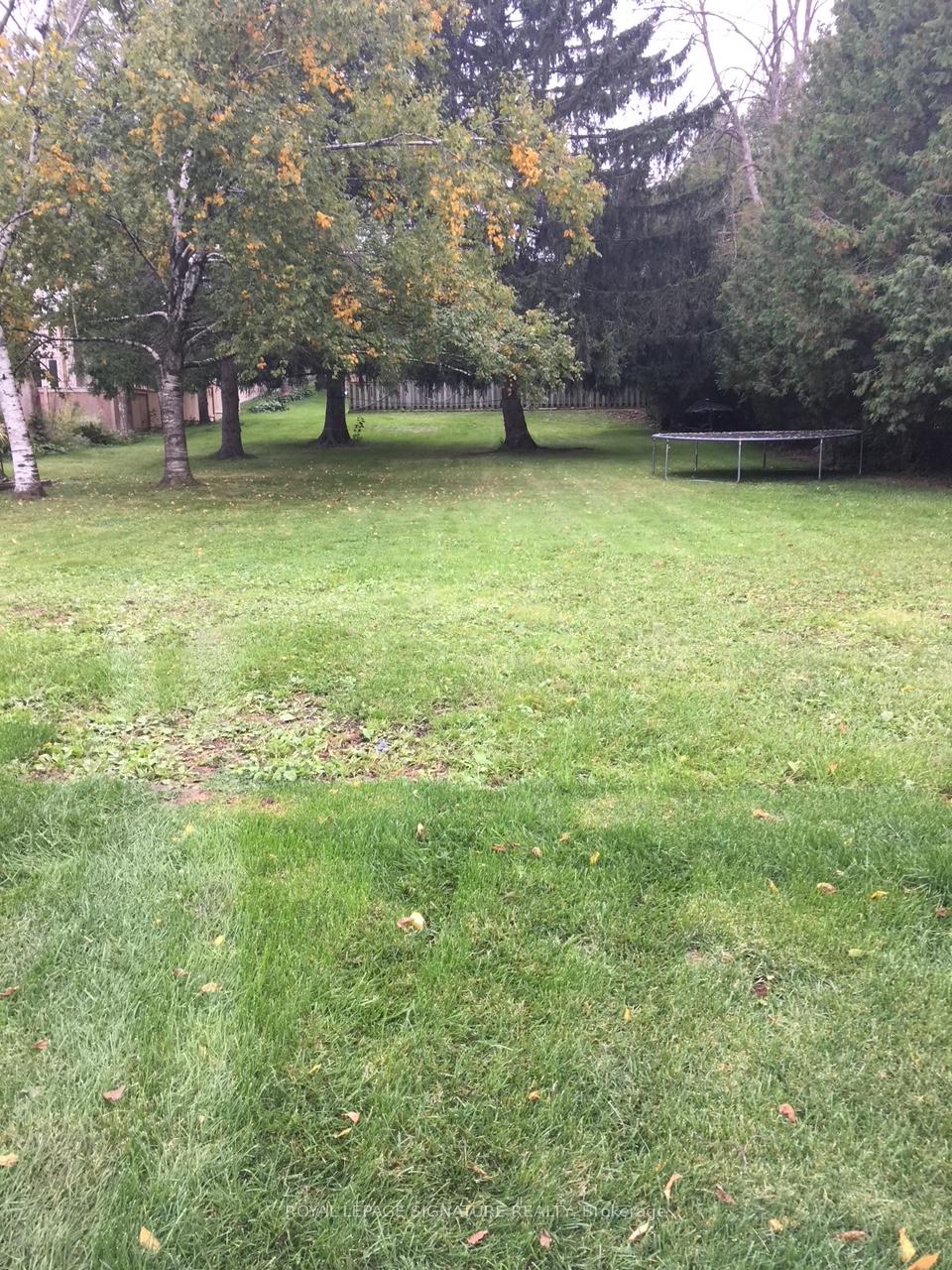 Photo 3 of 893 Wingarden Crescent, Pickering, Dunbarton — HOMEH