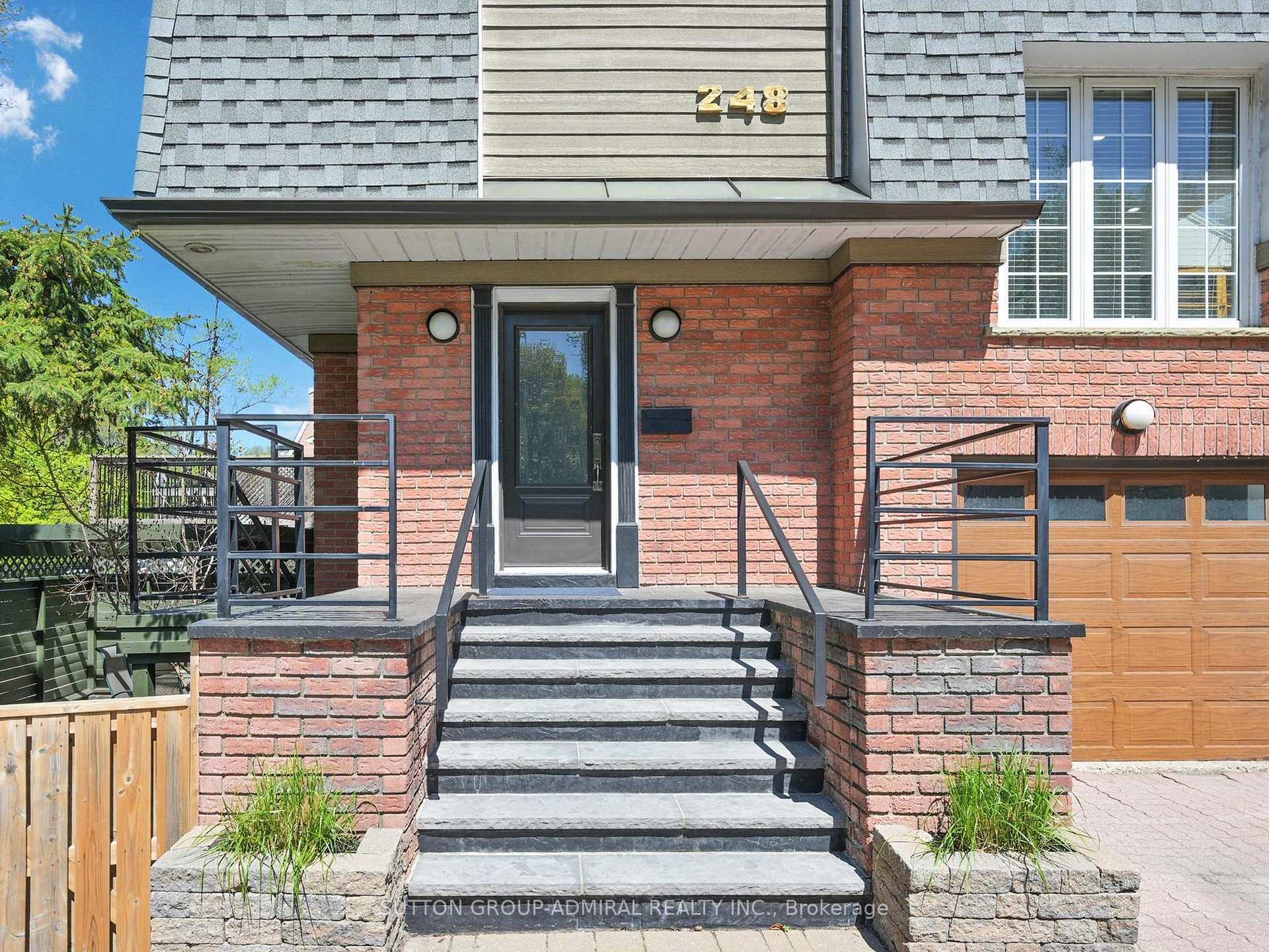Photo 3 of 248 Glengrove Avenue W, Toronto, Lawrence Park South — HOMEH