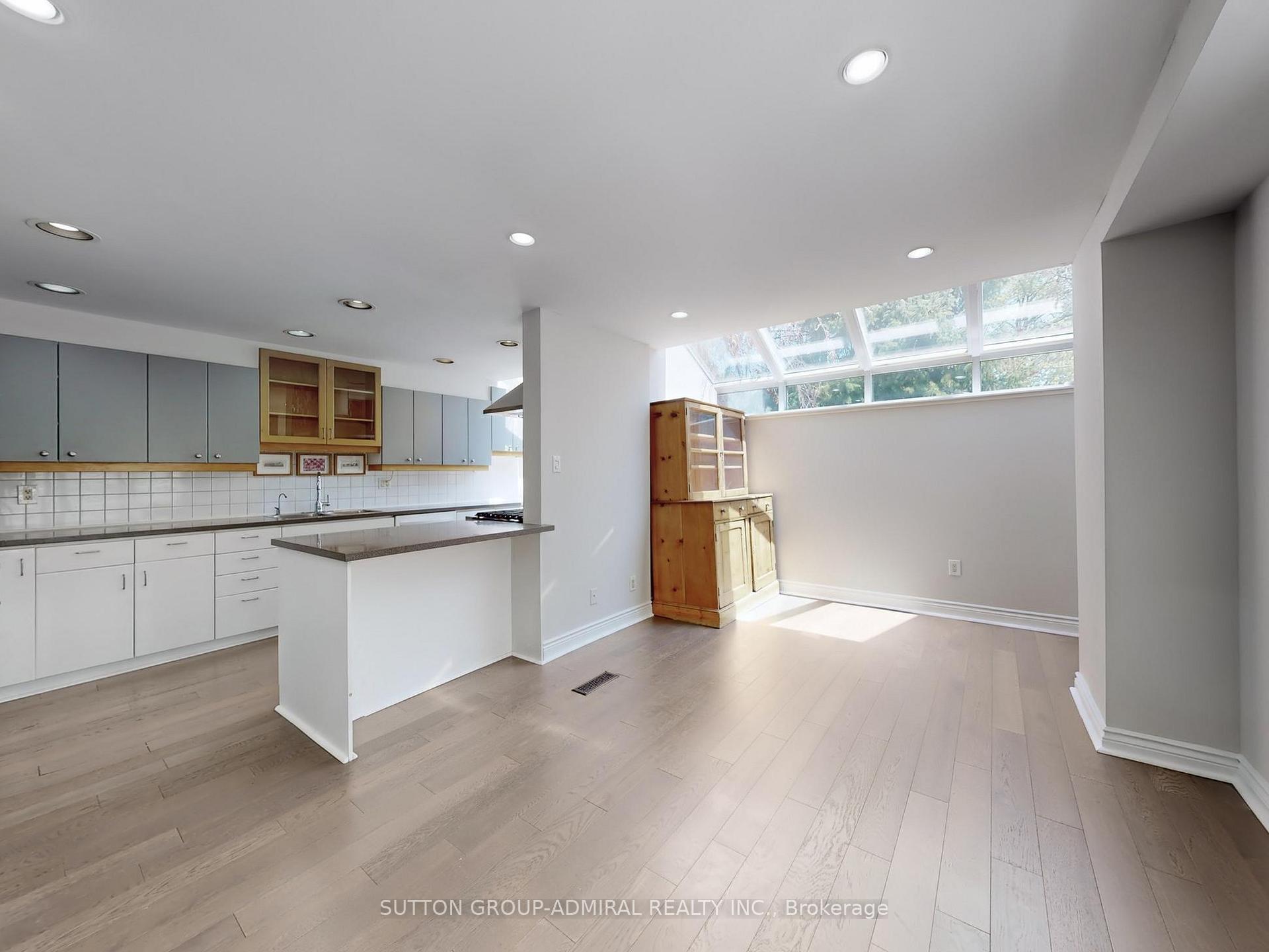 Photo 9 of 248 Glengrove Avenue W, Toronto, Lawrence Park South — HOMEH
