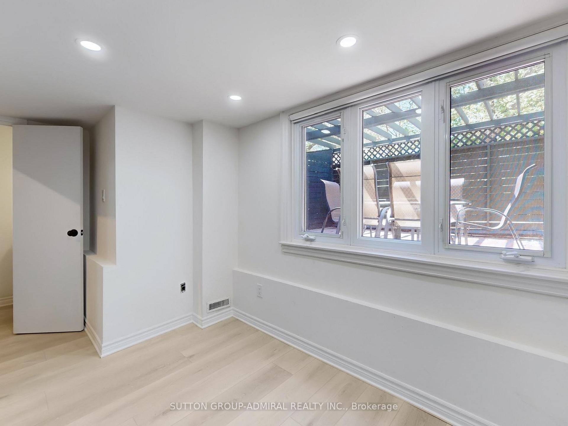 Photo 33 of 248 Glengrove Avenue W, Toronto, Lawrence Park South — HOMEH