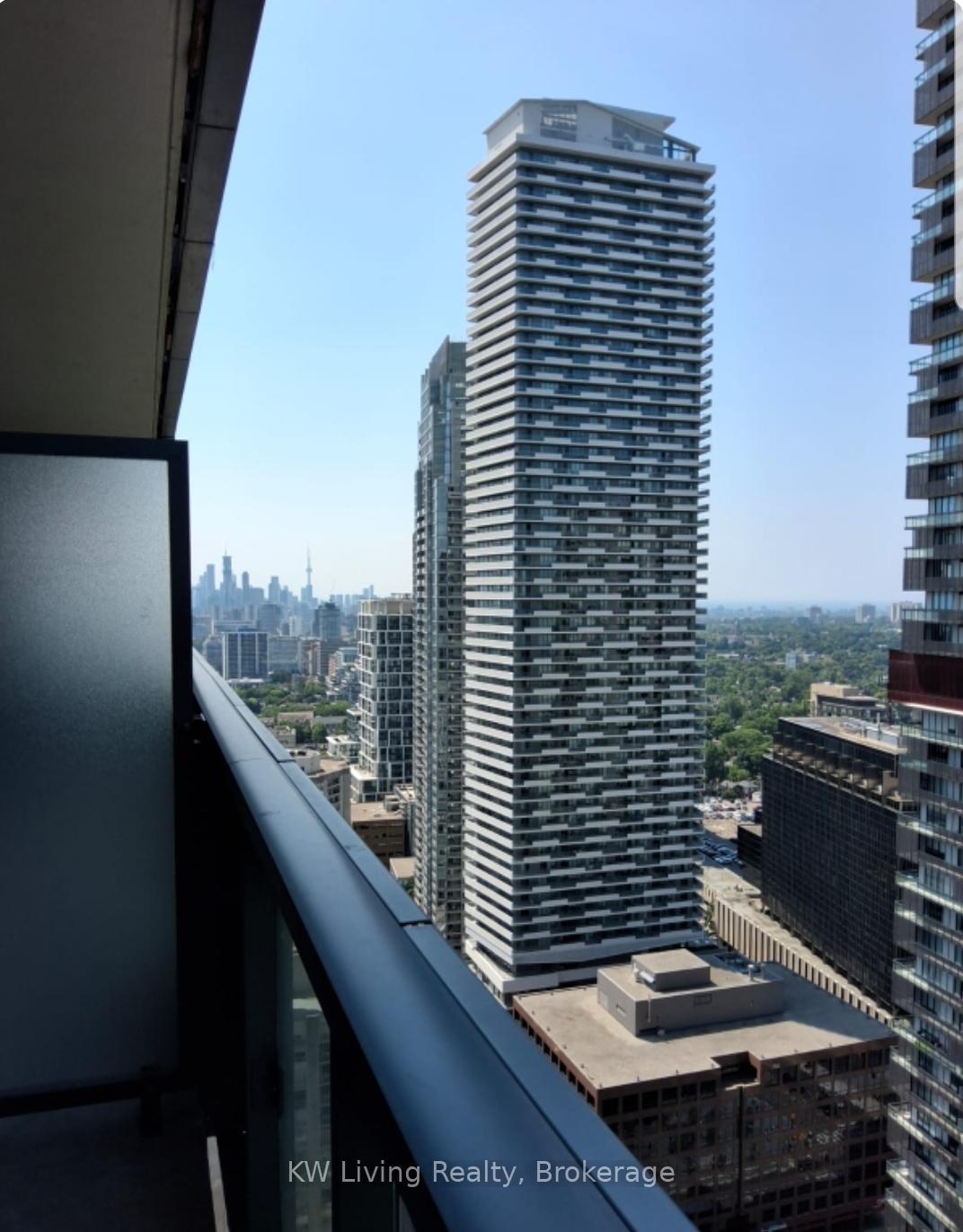 Photo 10 of Unit 2907, 39 Roehampton Avenue, Toronto, Mount Pleasant West — HOMEH
