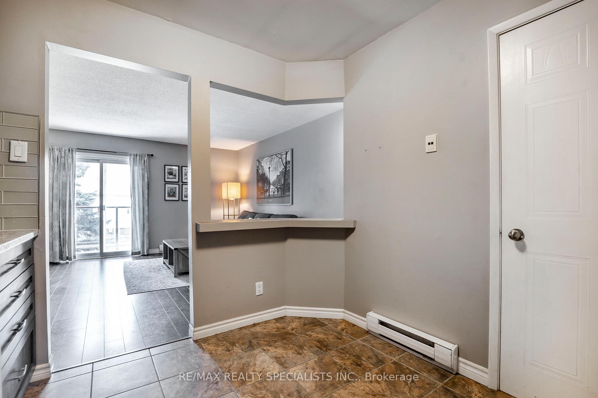 Photo 18 of Unit 410, 565 Greenfield Avenue, Kitchener — HOMEH