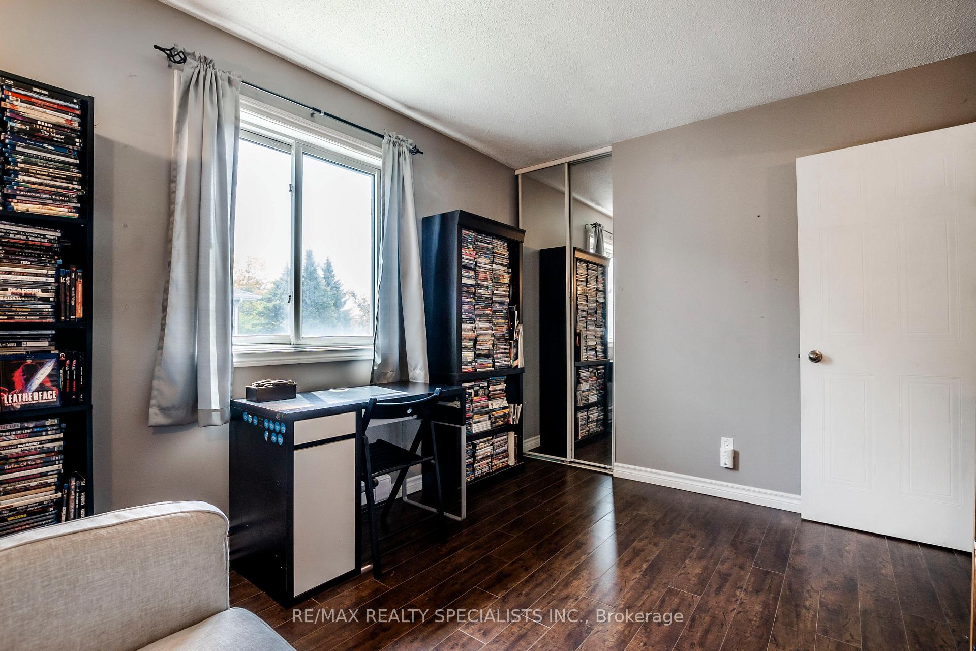 Photo 21 of Unit 410, 565 Greenfield Avenue, Kitchener — HOMEH