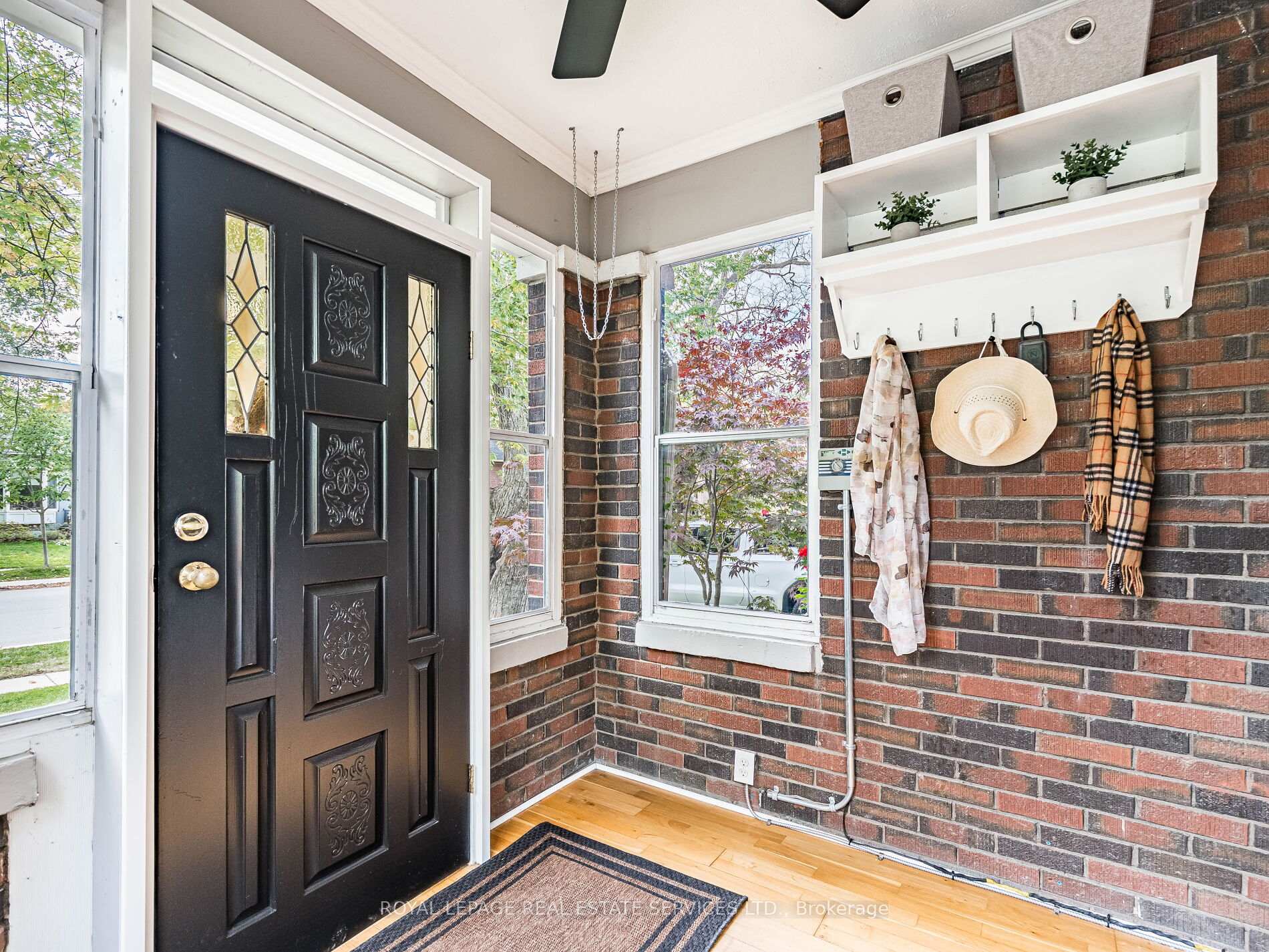 Photo 41 of 92 Mill Street S, Brampton, Downtown Brampton — HOMEH