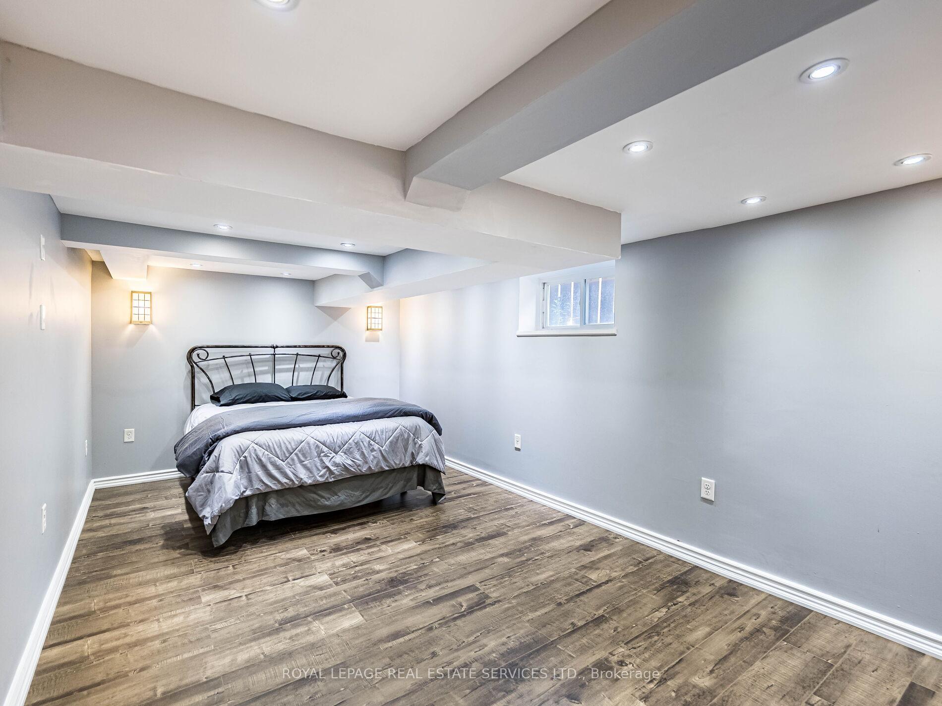 Photo 11 of 92 Mill Street S, Brampton, Downtown Brampton — HOMEH