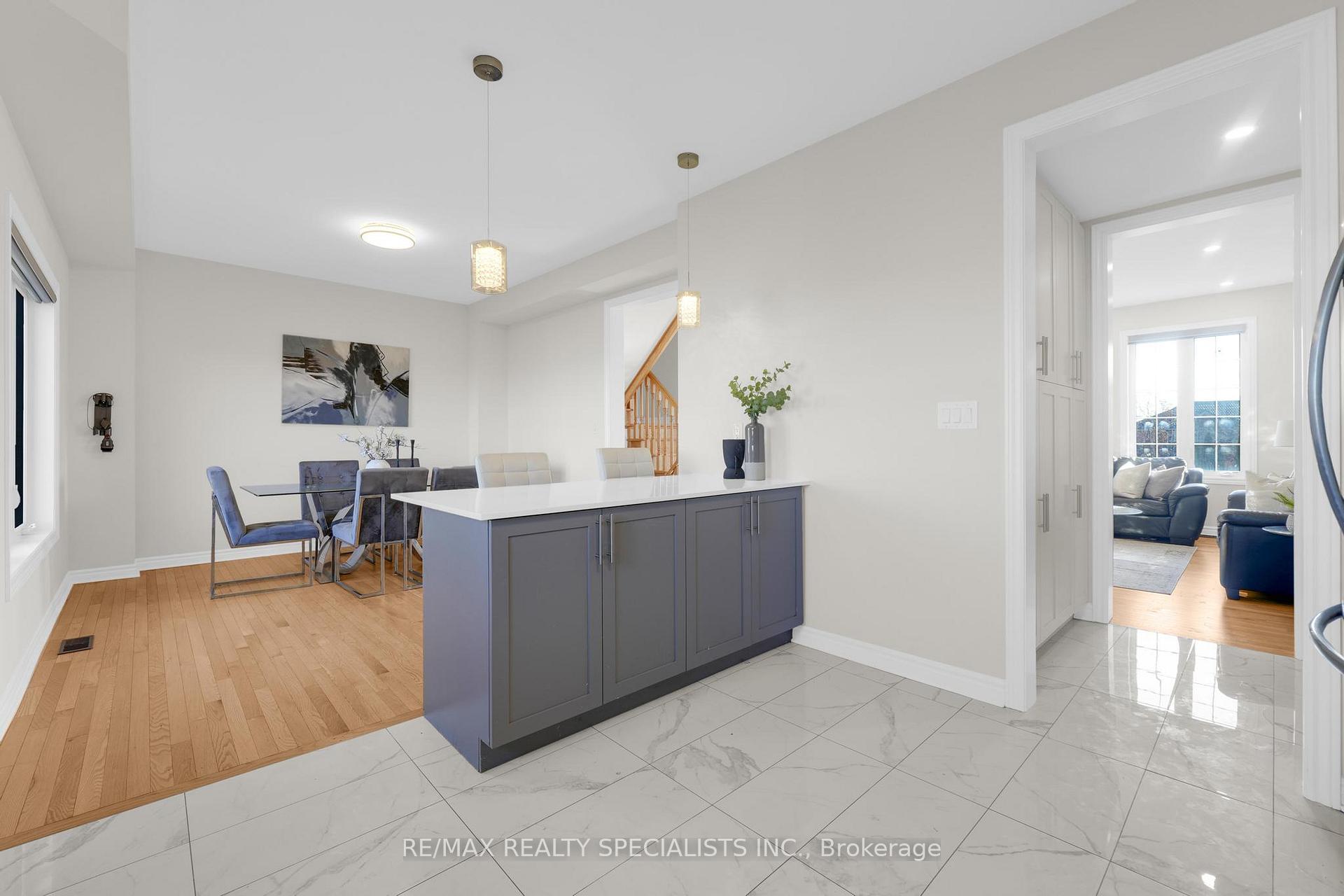 Photo 23 of 294 Fasken Court, Milton, Clarke — HOMEH