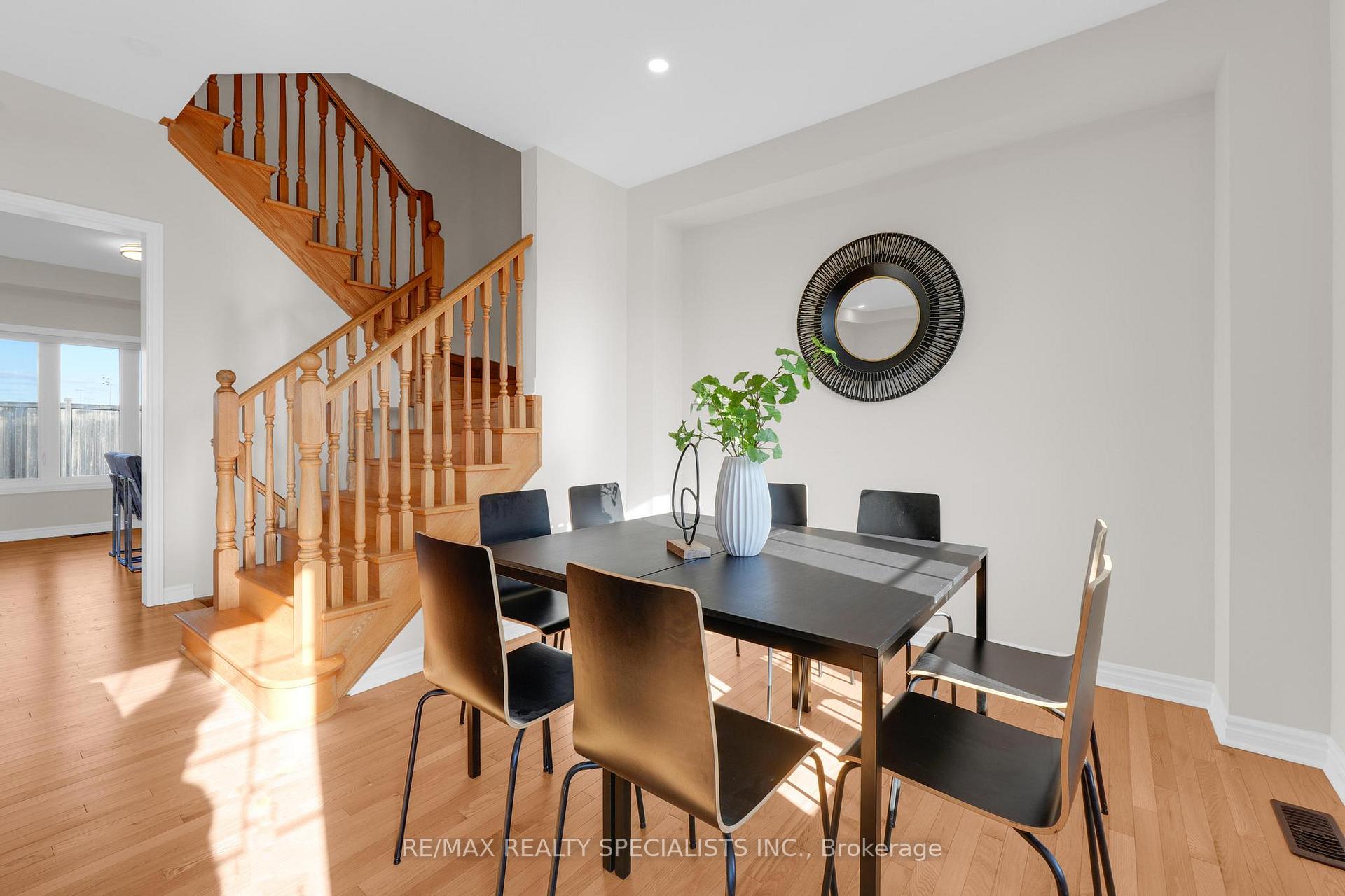 Photo 12 of 294 Fasken Court, Milton, Clarke — HOMEH