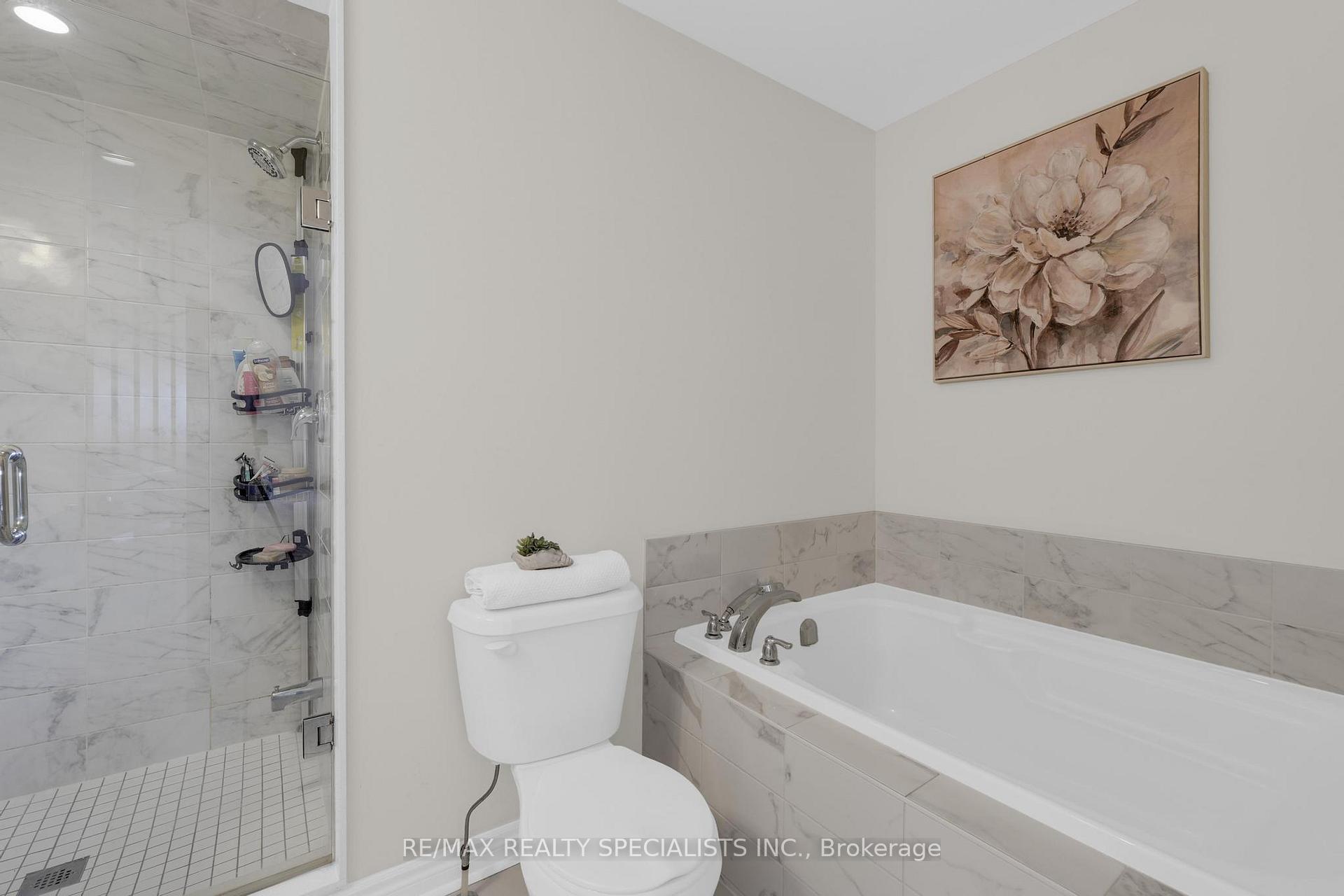 Photo 13 of 294 Fasken Court, Milton, Clarke — HOMEH