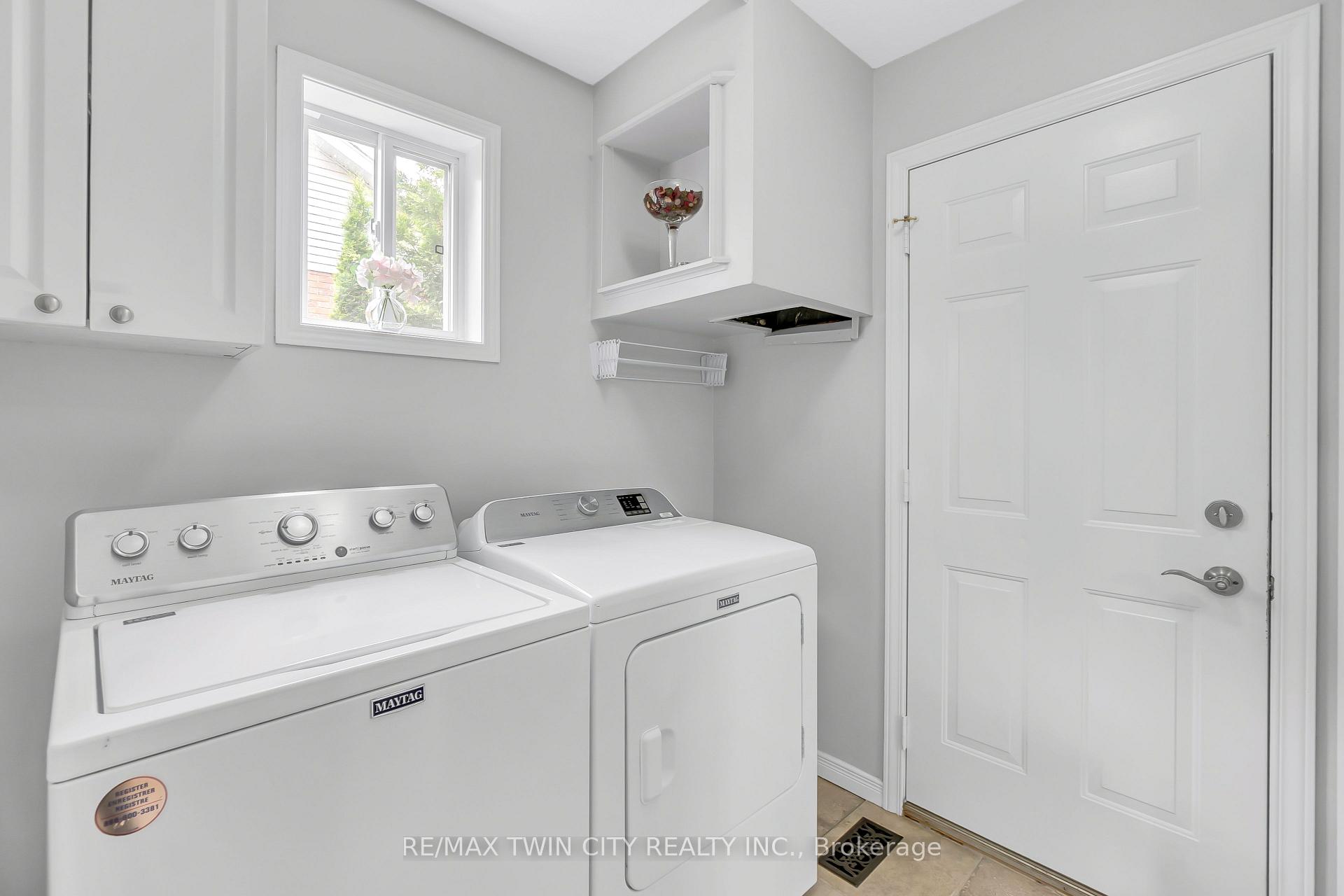 Photo 29 of 107 Chandos Drive, Kitchener — HOMEH