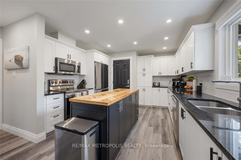 Photo 10 of 552 Cathcart Boulevard, Sarnia — HOMEH