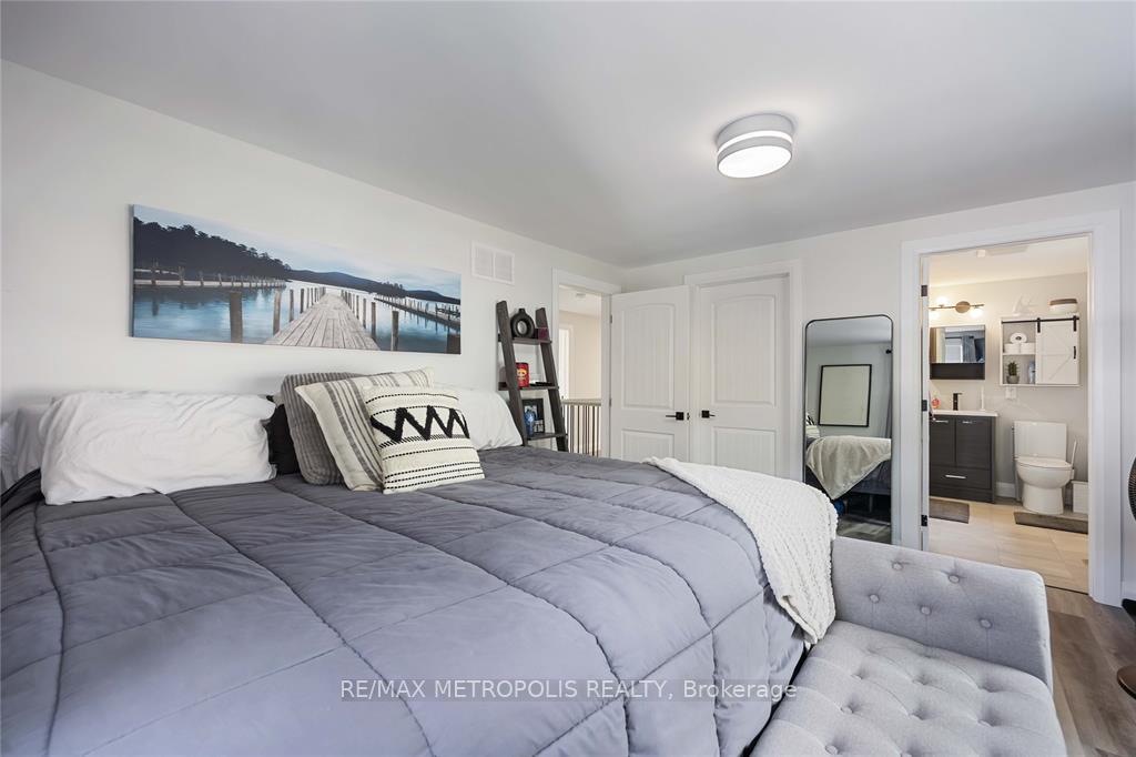Photo 33 of 552 Cathcart Boulevard, Sarnia — HOMEH