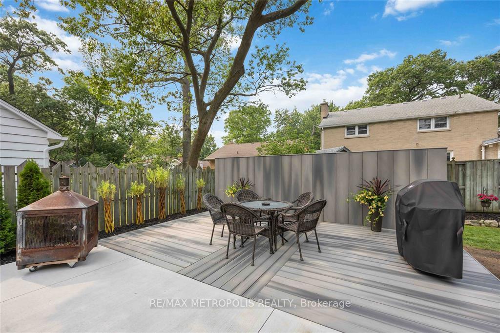 Photo 39 of 552 Cathcart Boulevard, Sarnia — HOMEH