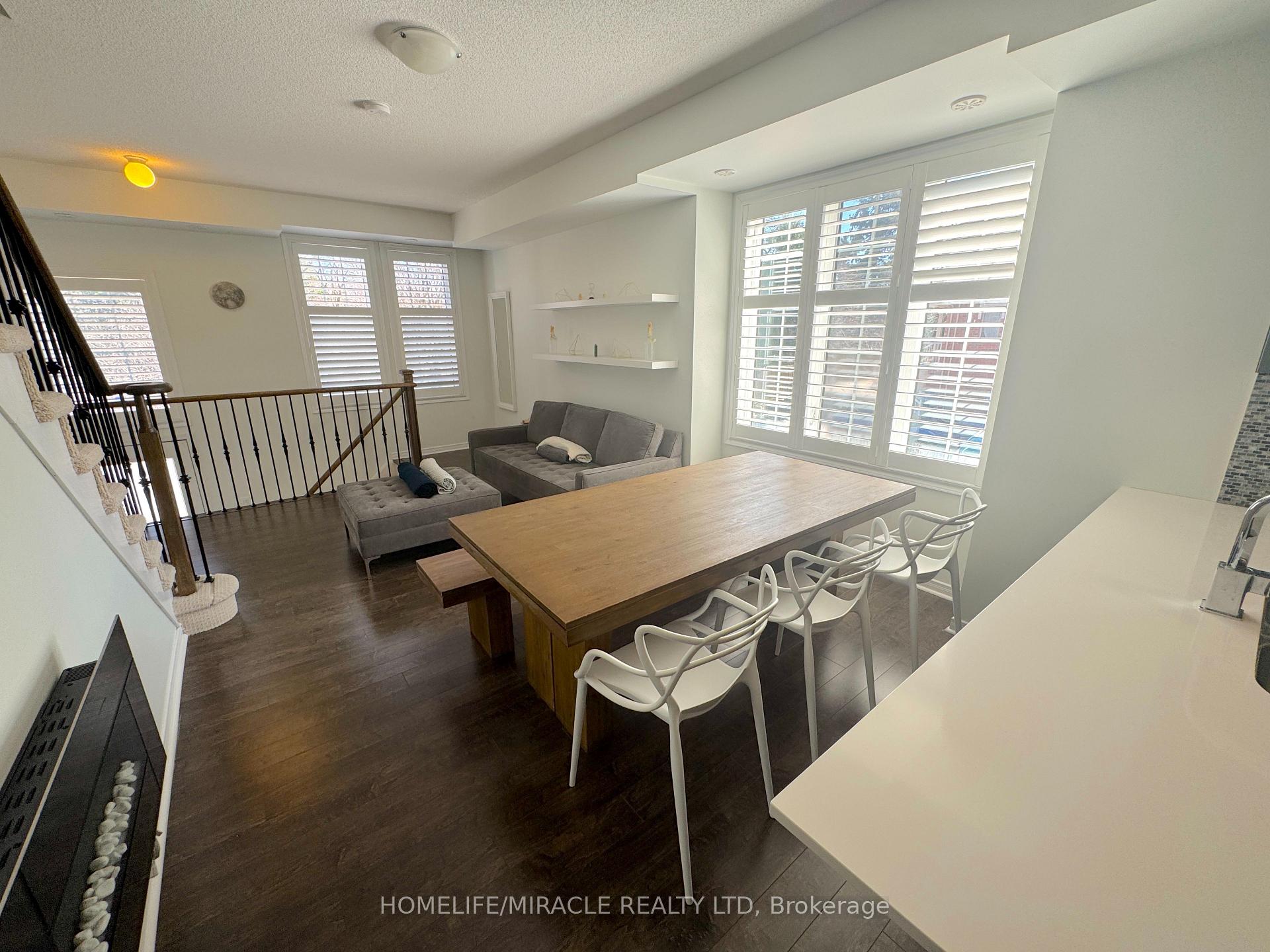 Photo 4 of Unit 48, 180 Howden Boulevard, Brampton, Westgate — HOMEH