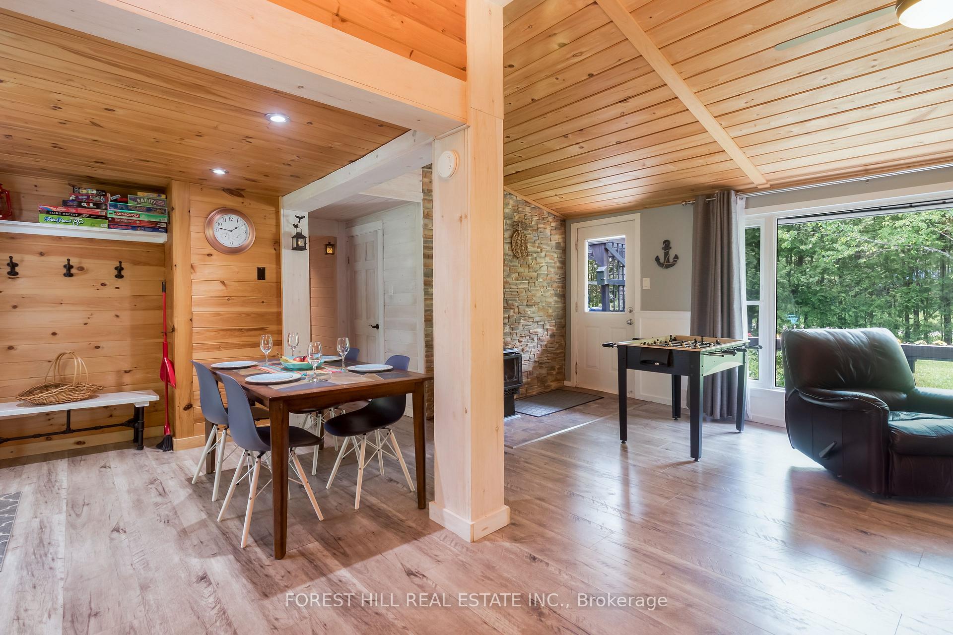 Photo 11 of 5 Coppercliff Crescent, Tiny, Rural Tiny — HOMEH