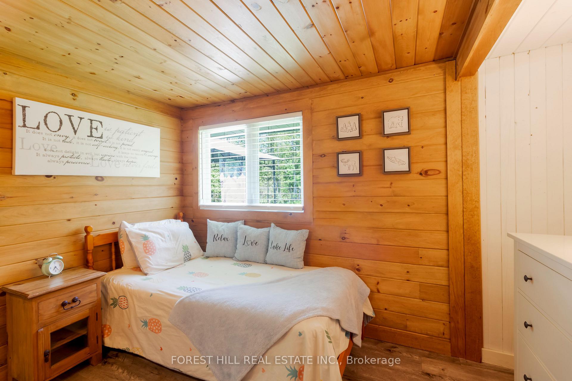 Photo 7 of 5 Coppercliff Crescent, Tiny, Rural Tiny — HOMEH