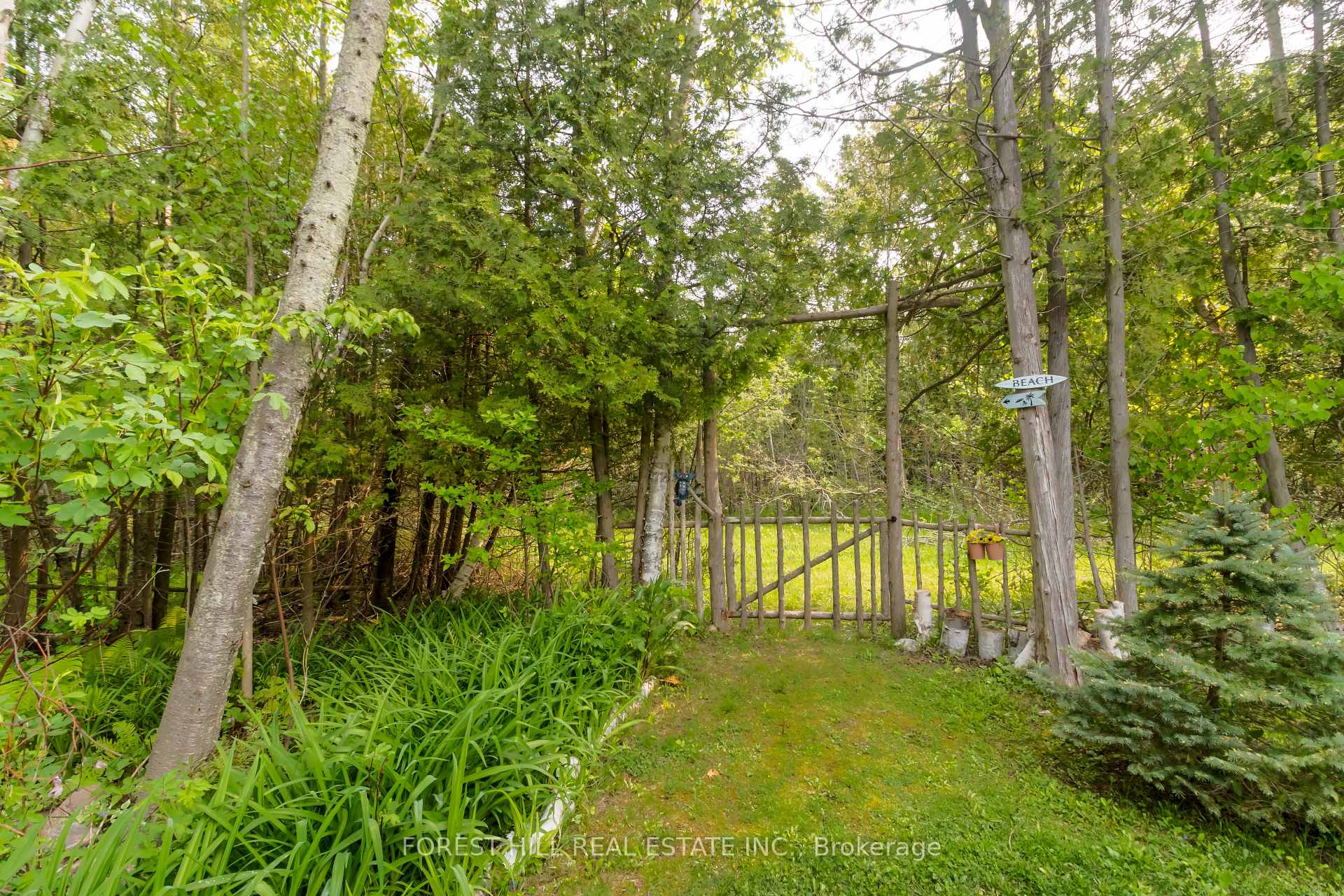 Photo 32 of 5 Coppercliff Crescent, Tiny, Rural Tiny — HOMEH