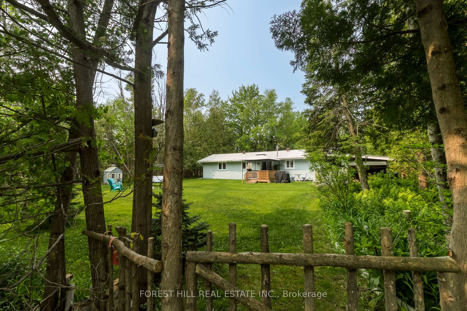 Photo 28 of 5 Coppercliff Crescent, Tiny, Rural Tiny — HOMEH