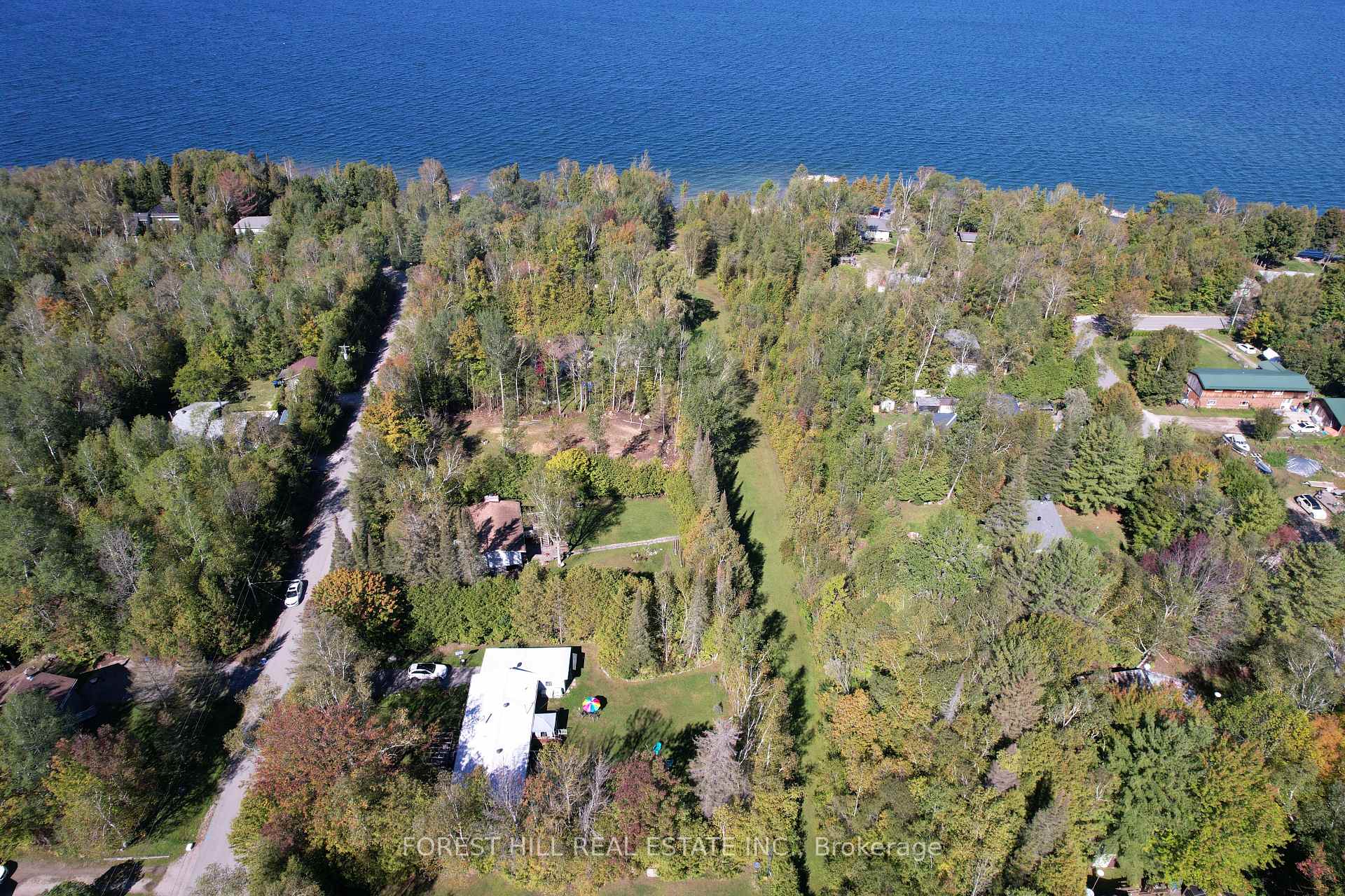 Photo 43 of 5 Coppercliff Crescent, Tiny, Rural Tiny — HOMEH