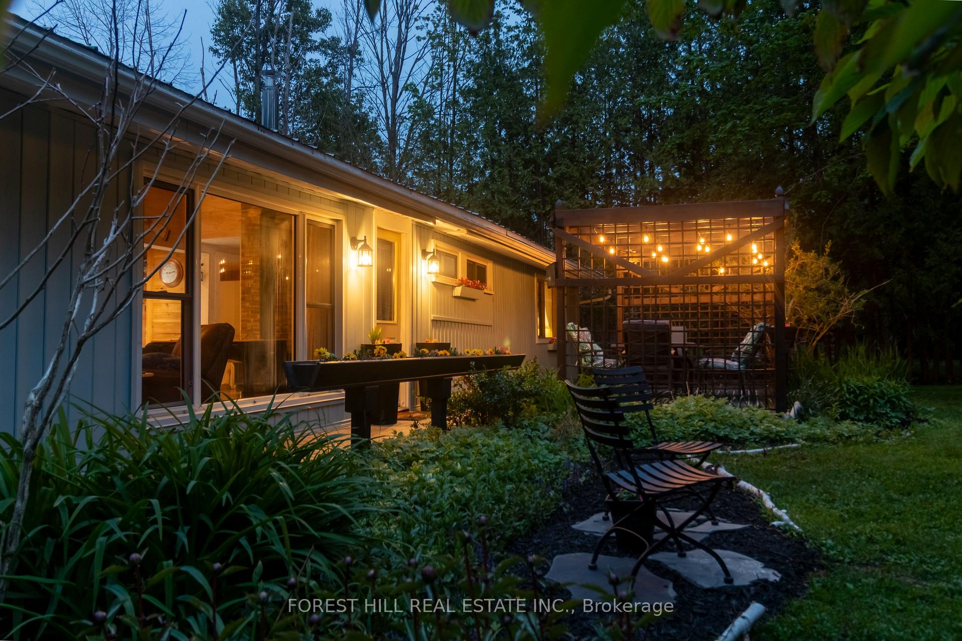Photo 46 of 5 Coppercliff Crescent, Tiny, Rural Tiny — HOMEH