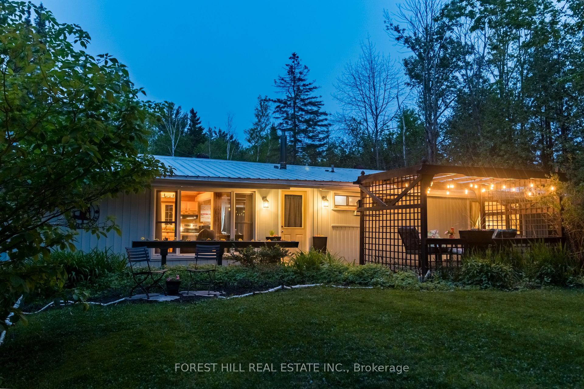 Photo 47 of 5 Coppercliff Crescent, Tiny, Rural Tiny — HOMEH