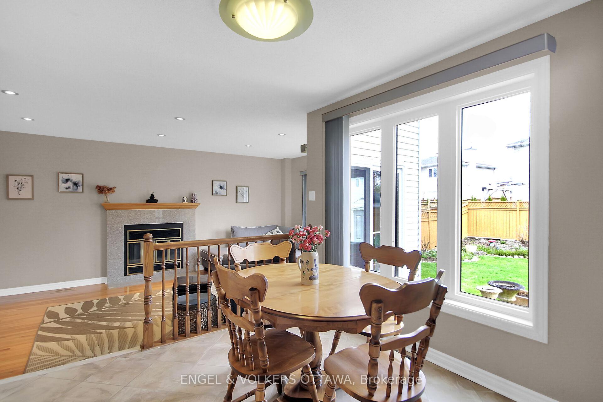 Photo 14 of 4 Stradwick Avenue, Ottawa, Barrhaven - Cedargrove/Fraserdale — HOMEH