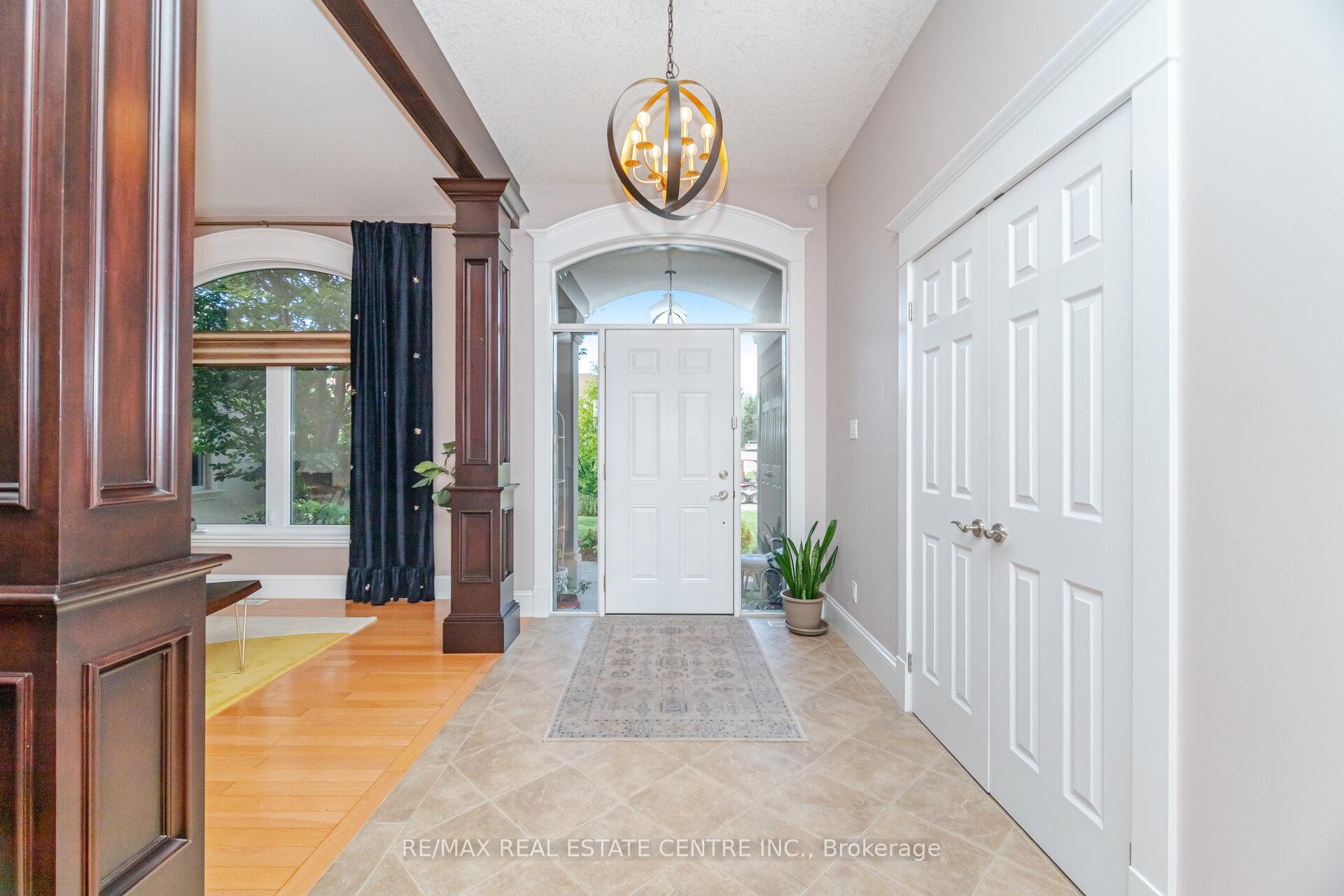 Photo 6 of 86 Canters Close, Kitchener — HOMEH