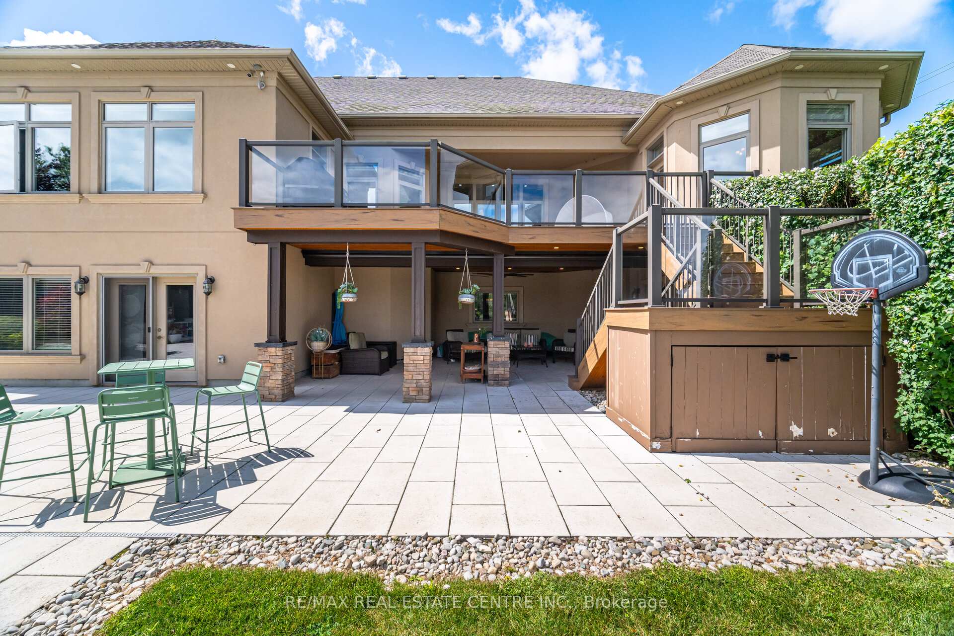 Photo 32 of 86 Canters Close, Kitchener — HOMEH