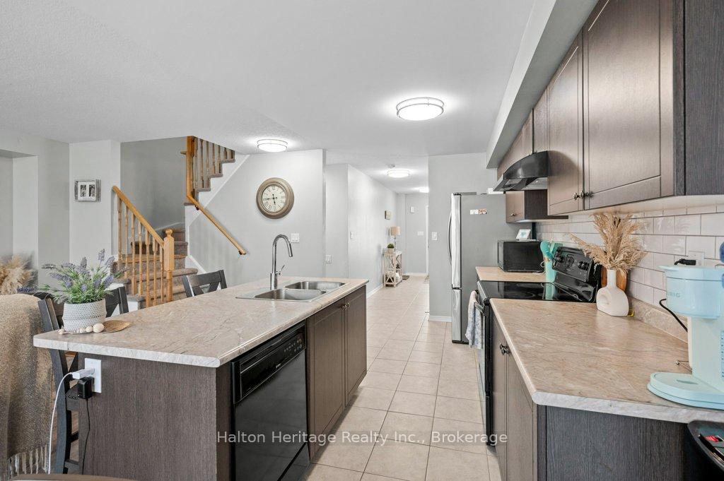 Photo 27 of 105 Thompson Road, Haldimand — HOMEH