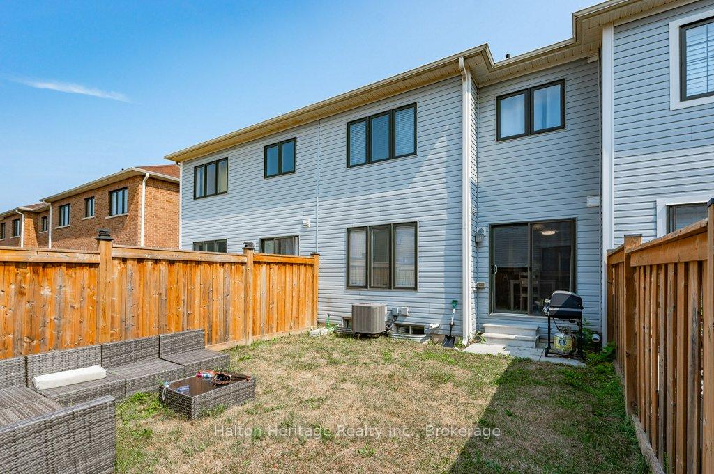 Photo 33 of 105 Thompson Road, Haldimand — HOMEH