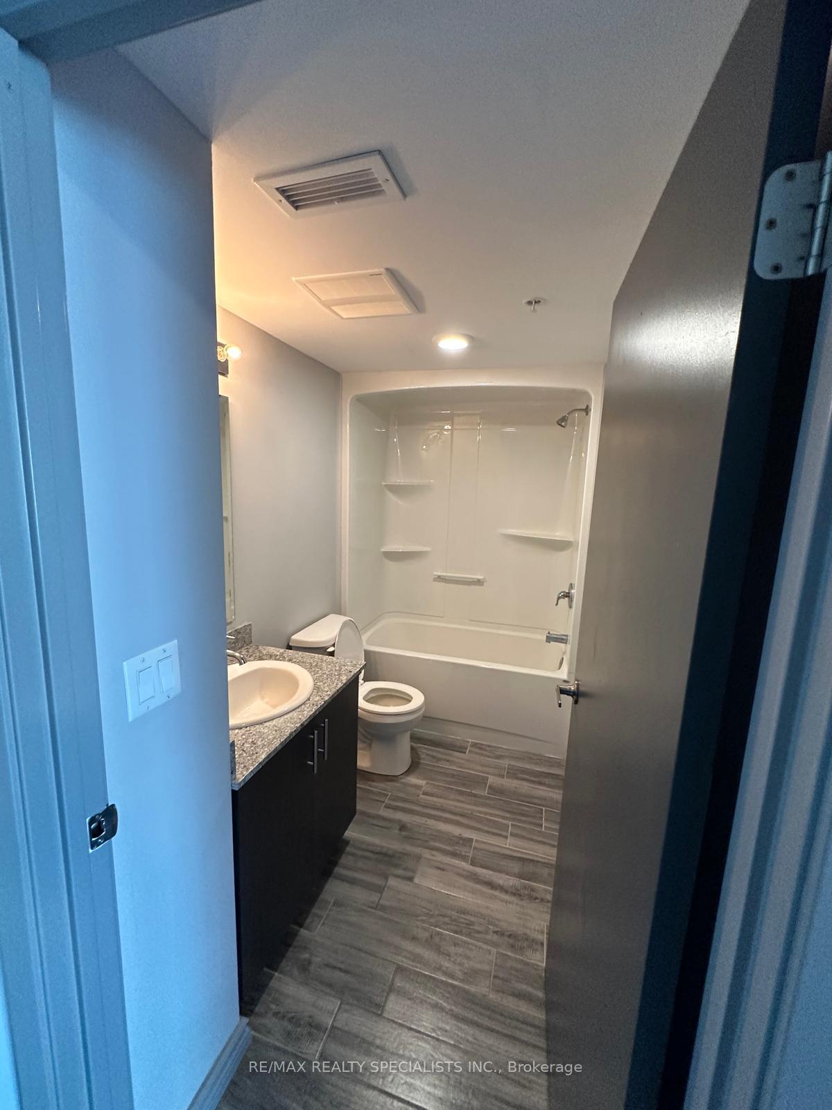 Photo 6 of Unit B03, 275 Larch Street, Waterloo — HOMEH