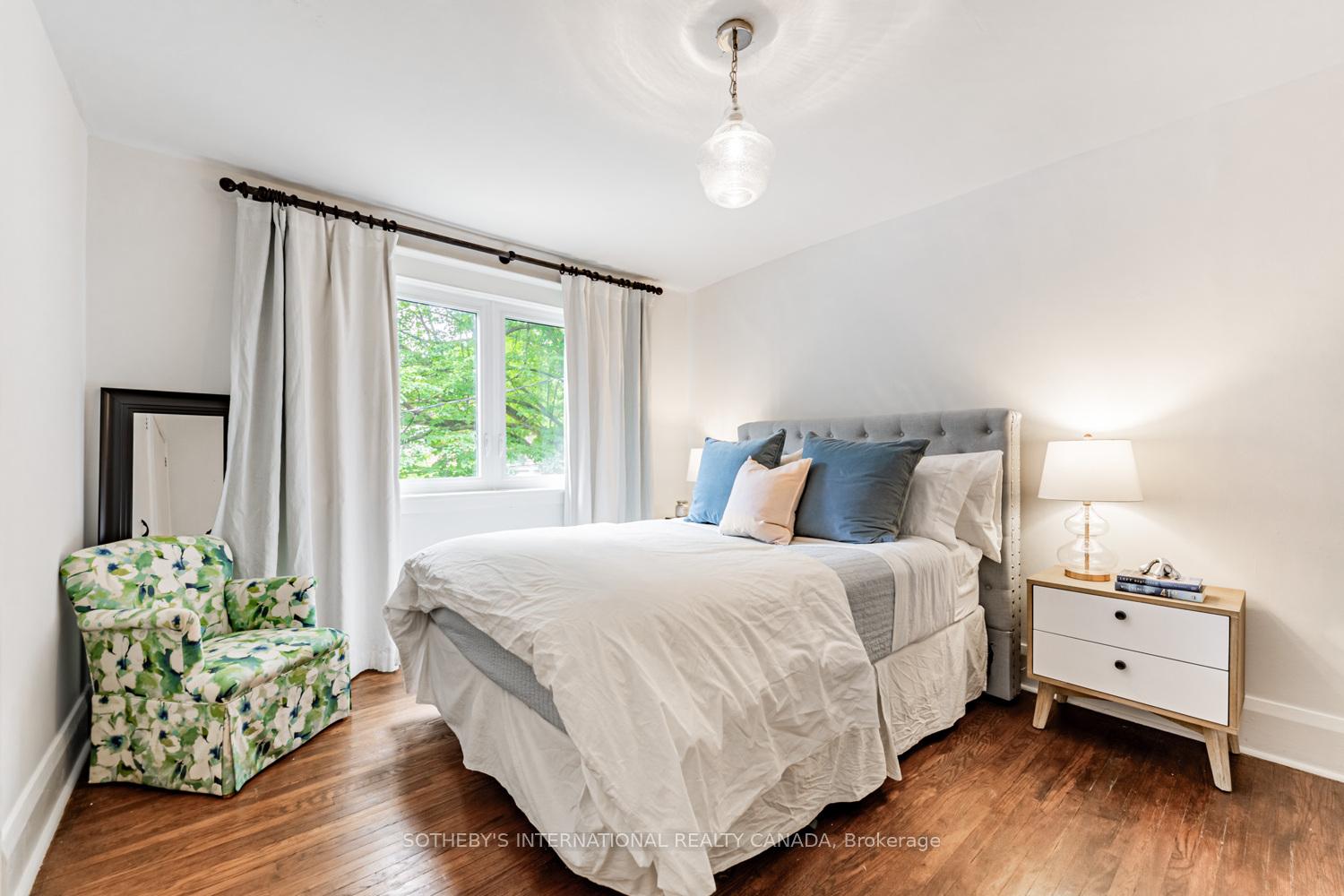 Photo 17 of 21 McCord Road, Toronto, Mount Pleasant East — HOMEH