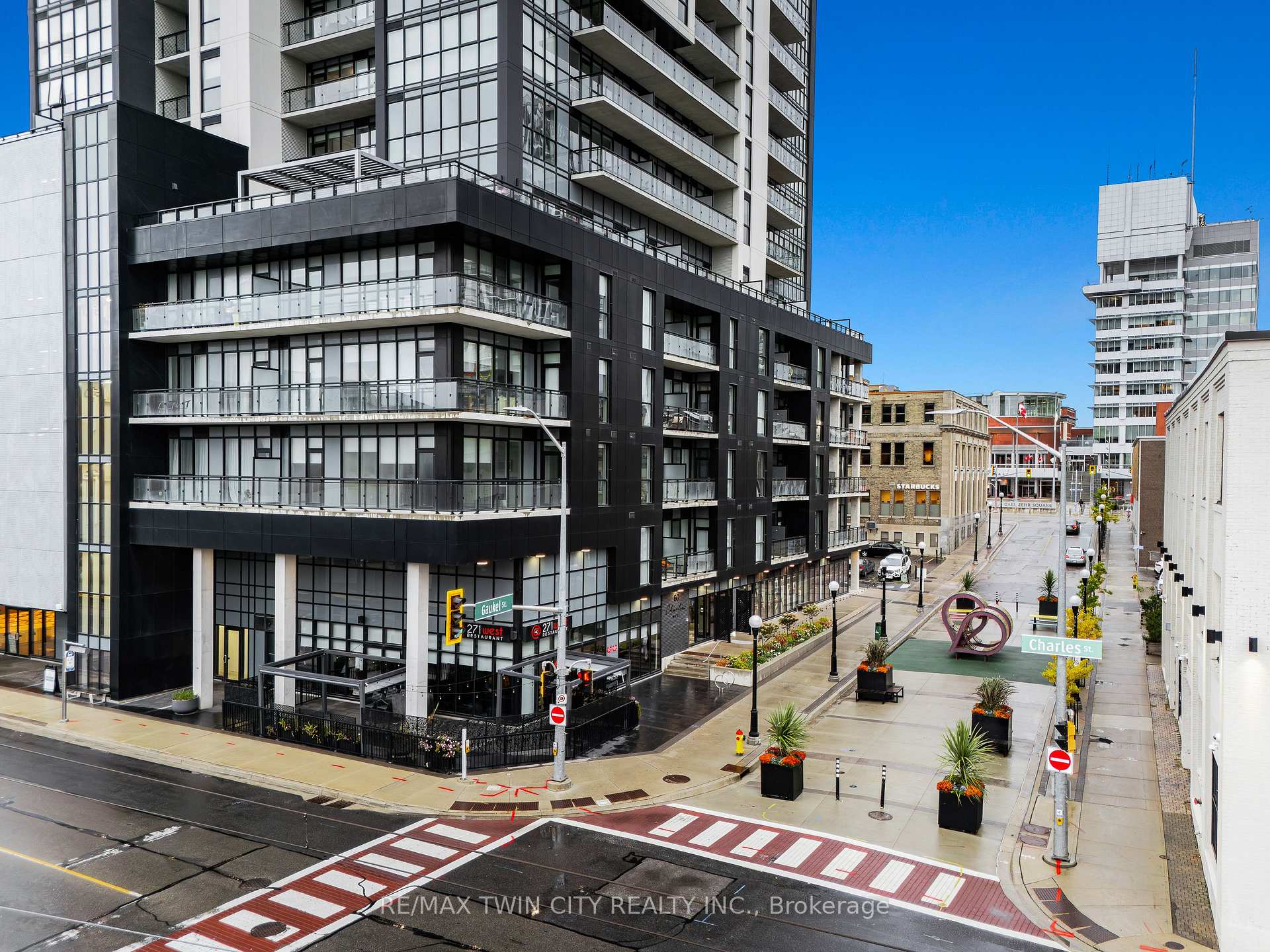 Photo 7 of Unit 2407, 60 Charles Street W, Kitchener — HOMEH
