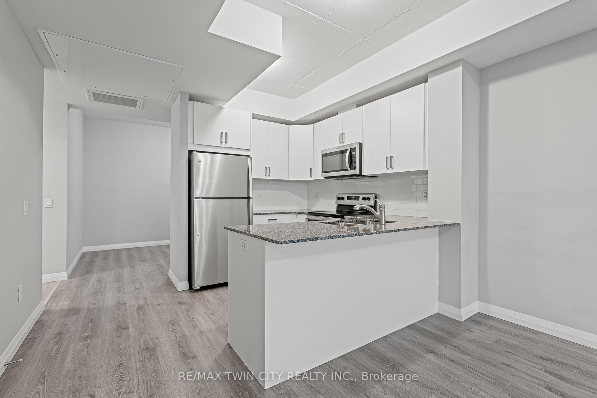 Photo 40 of Unit 2407, 60 Charles Street W, Kitchener — HOMEH