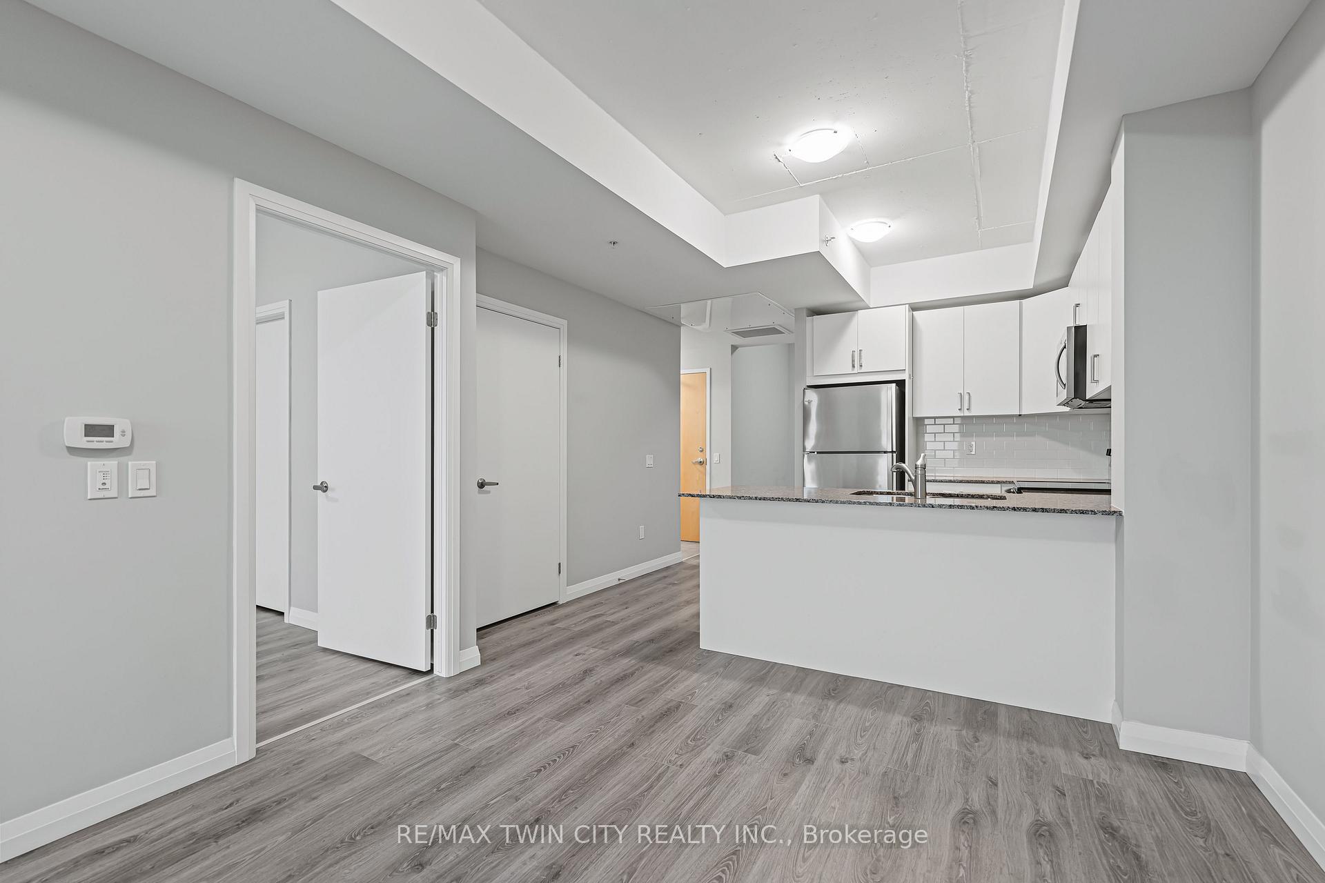 Photo 24 of Unit 2407, 60 Charles Street W, Kitchener — HOMEH