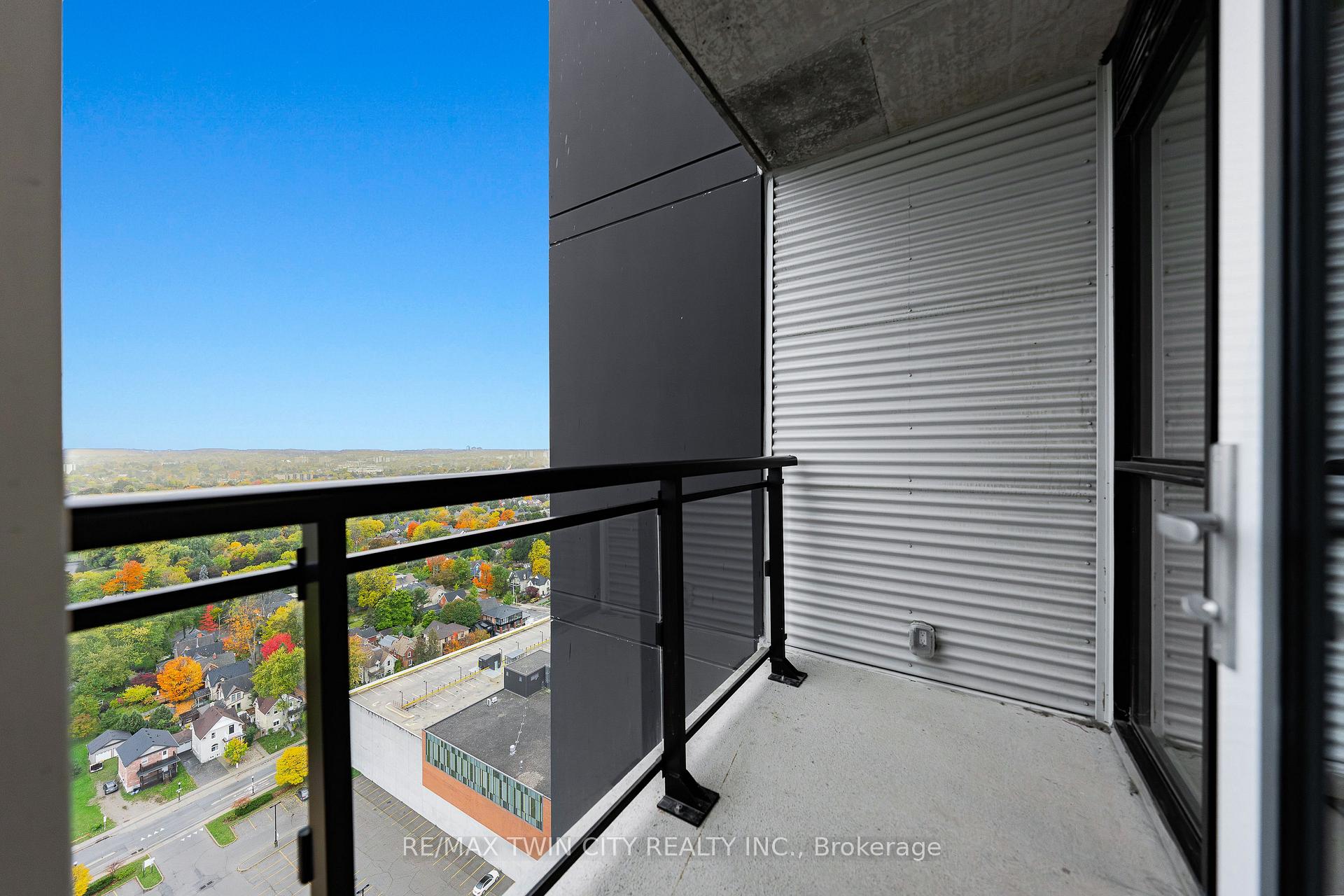 Photo 5 of Unit 2407, 60 Charles Street W, Kitchener — HOMEH