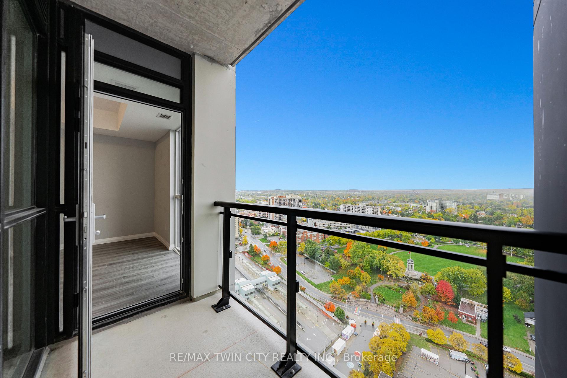 Photo 23 of Unit 2407, 60 Charles Street W, Kitchener — HOMEH