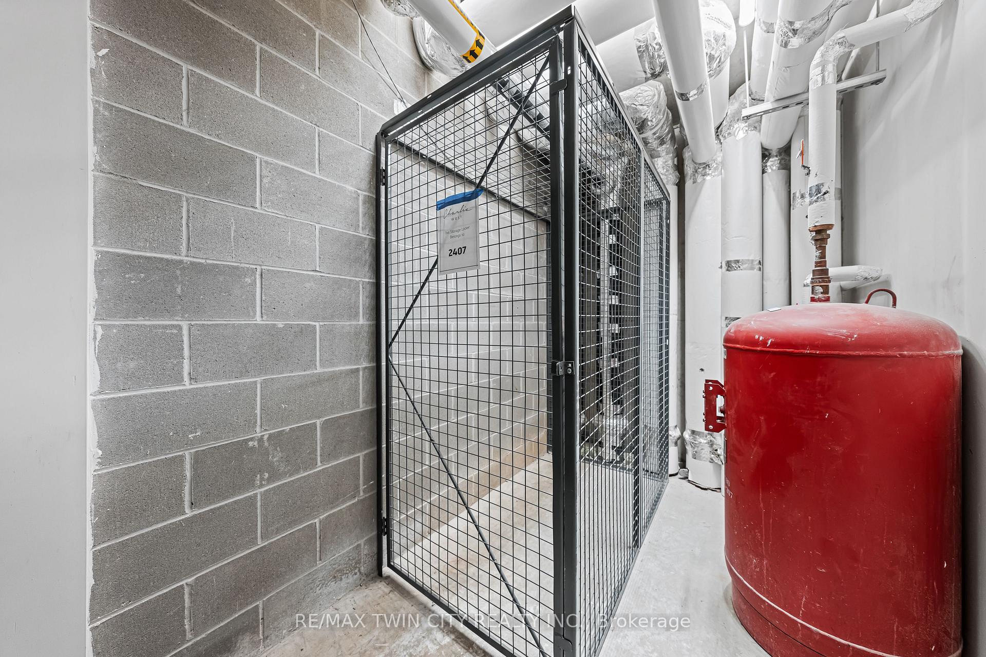 Photo 41 of Unit 2407, 60 Charles Street W, Kitchener — HOMEH