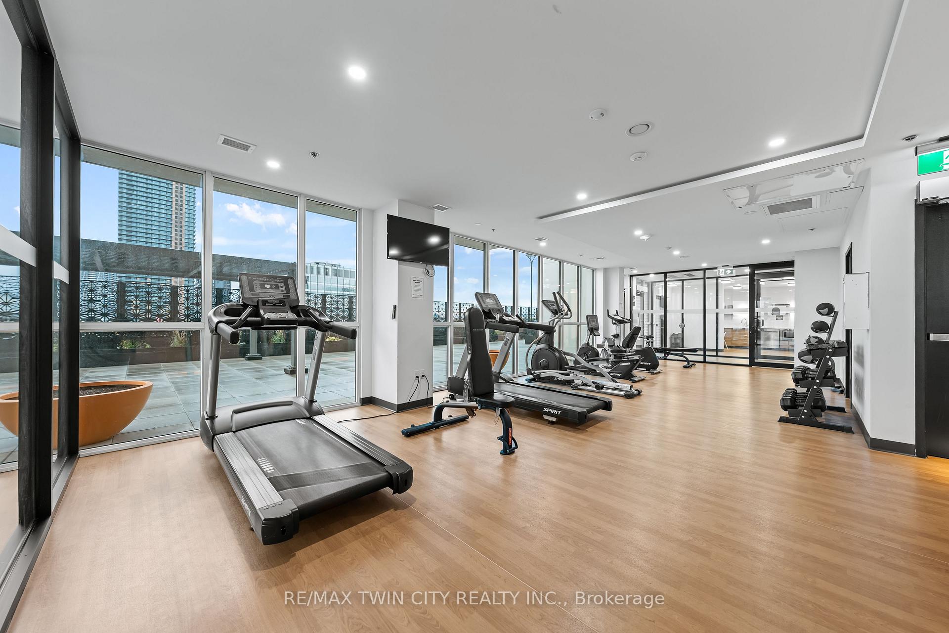 Photo 36 of Unit 2407, 60 Charles Street W, Kitchener — HOMEH