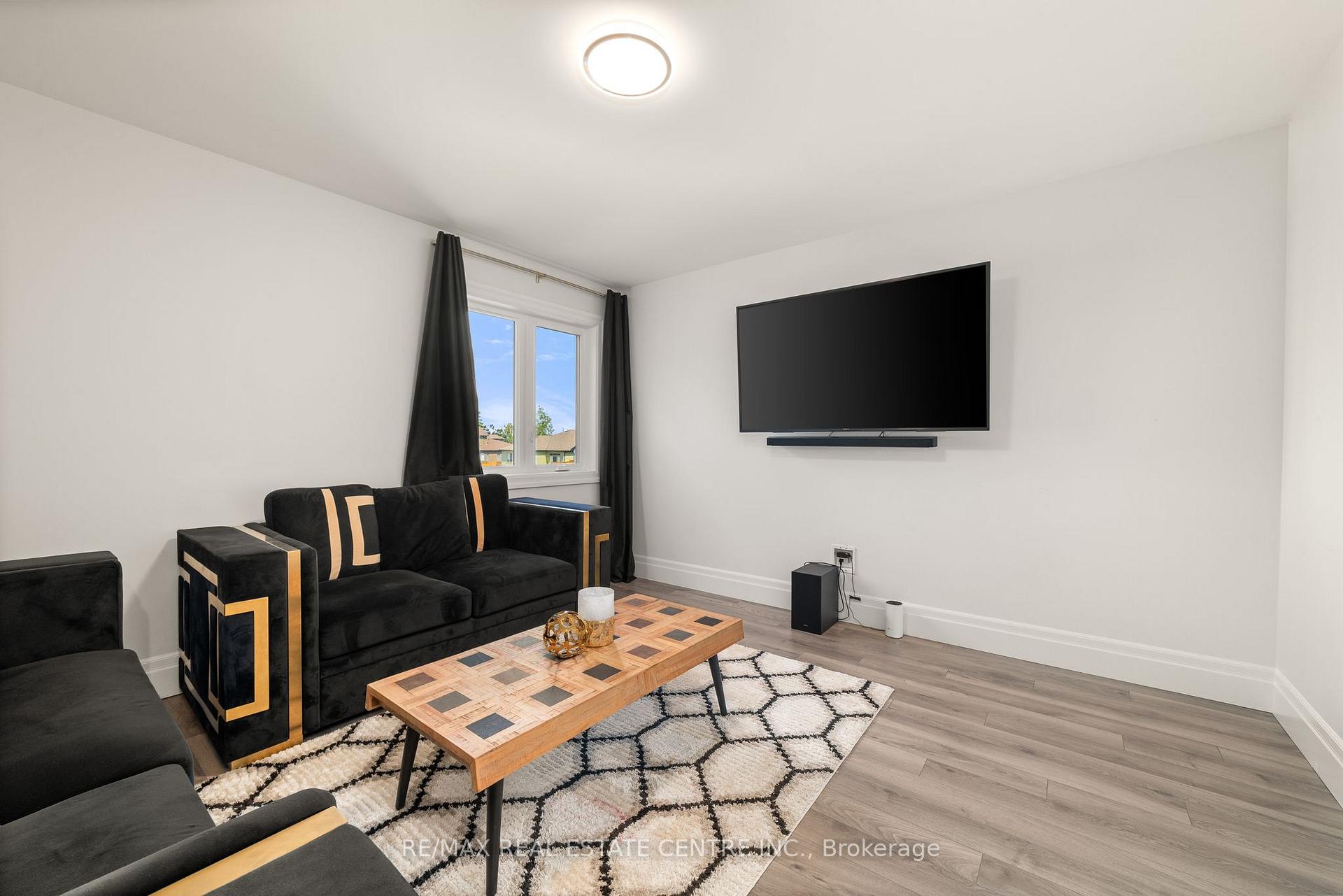 Photo 26 of 218 Beasley Crescent, Prince Edward County, Hallowell Ward — HOMEH