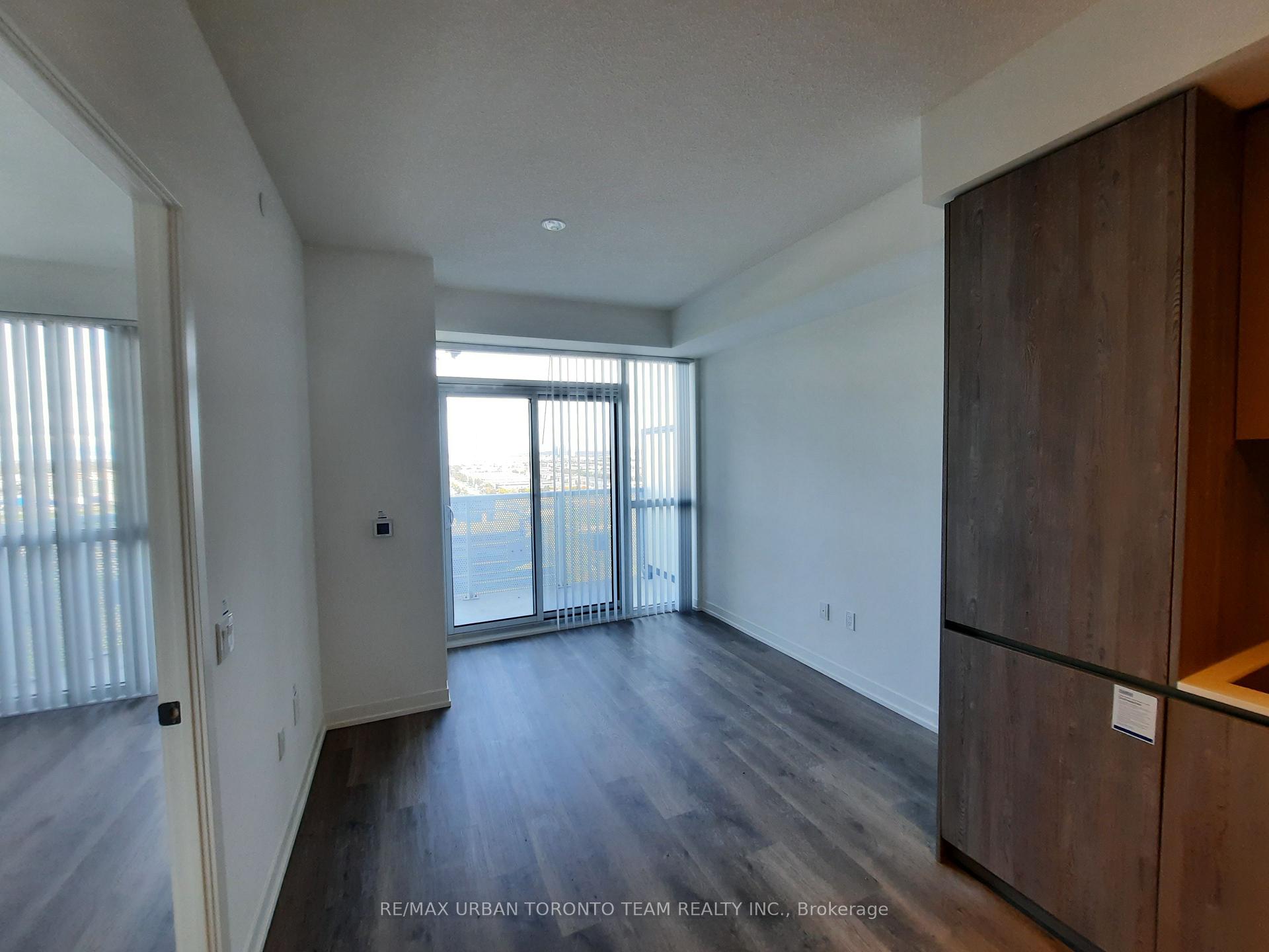 Photo 8 of Unit 1803, 8 Interchange Way, Vaughan, Vaughan Corporate Centre — HOMEH