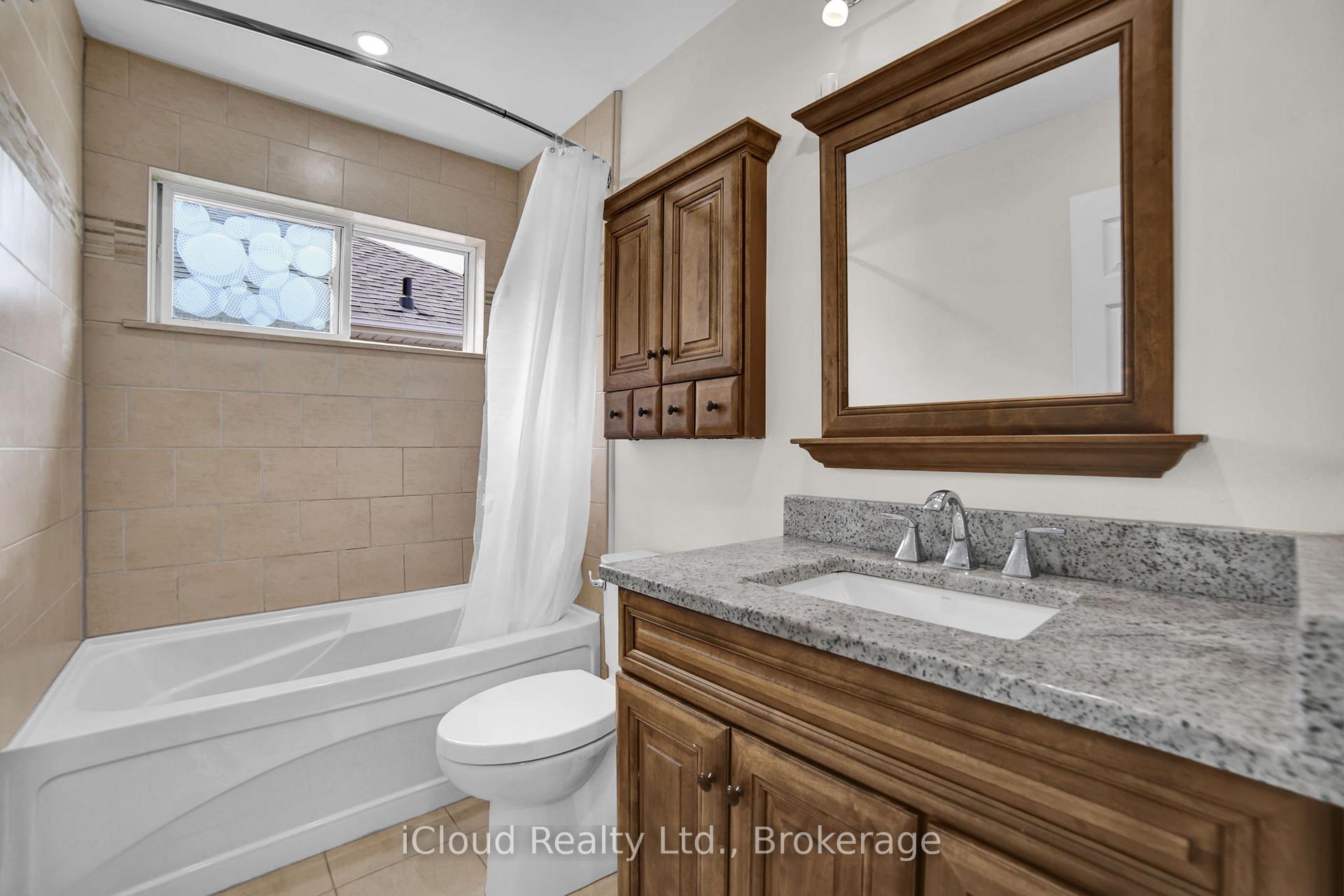 Photo 5 of 96 Copeman Crescent, Barrie, Painswick North — HOMEH