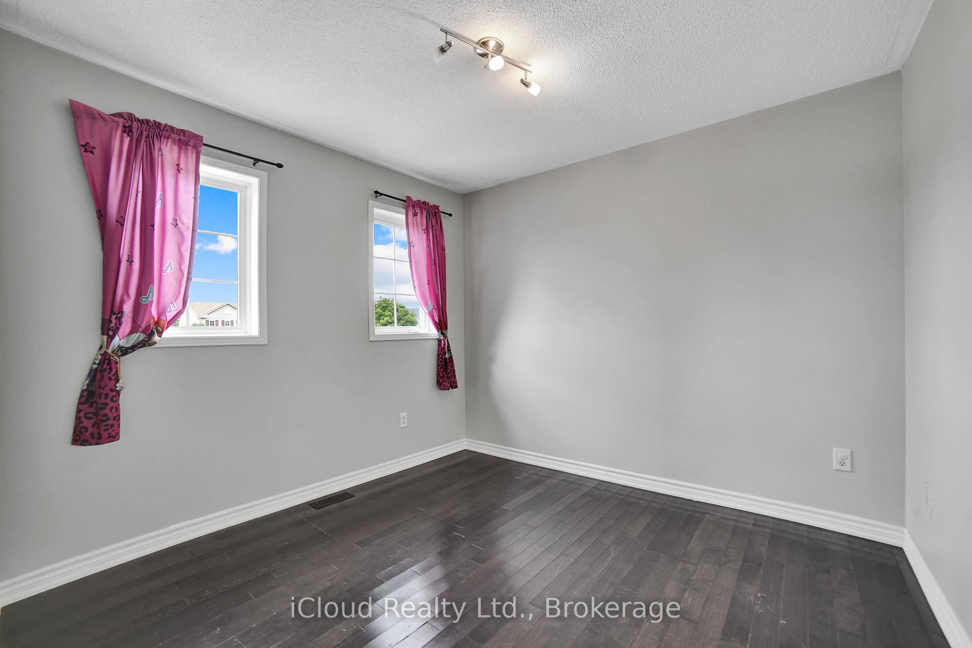Photo 38 of 96 Copeman Crescent, Barrie, Painswick North — HOMEH