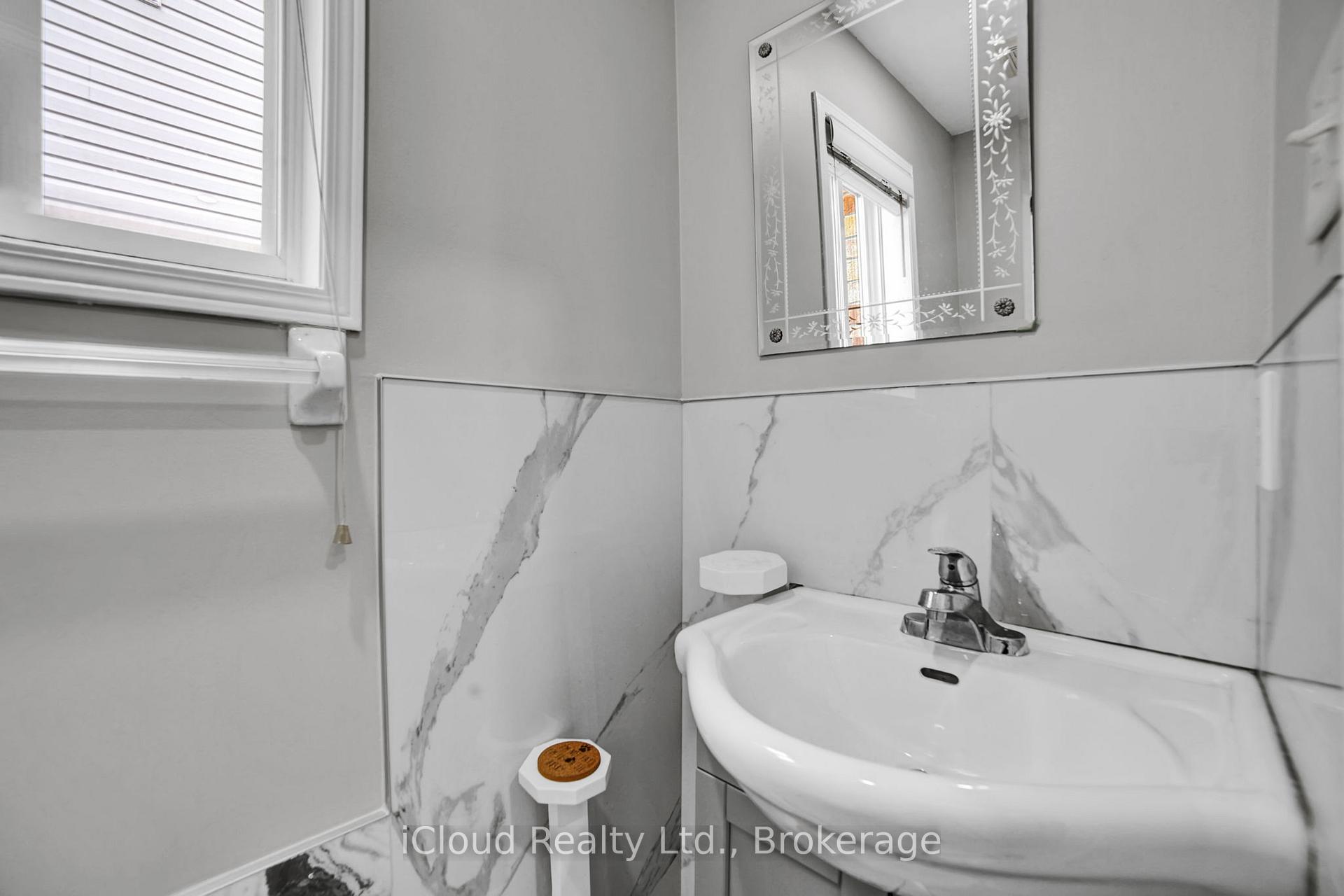 Photo 19 of 96 Copeman Crescent, Barrie, Painswick North — HOMEH