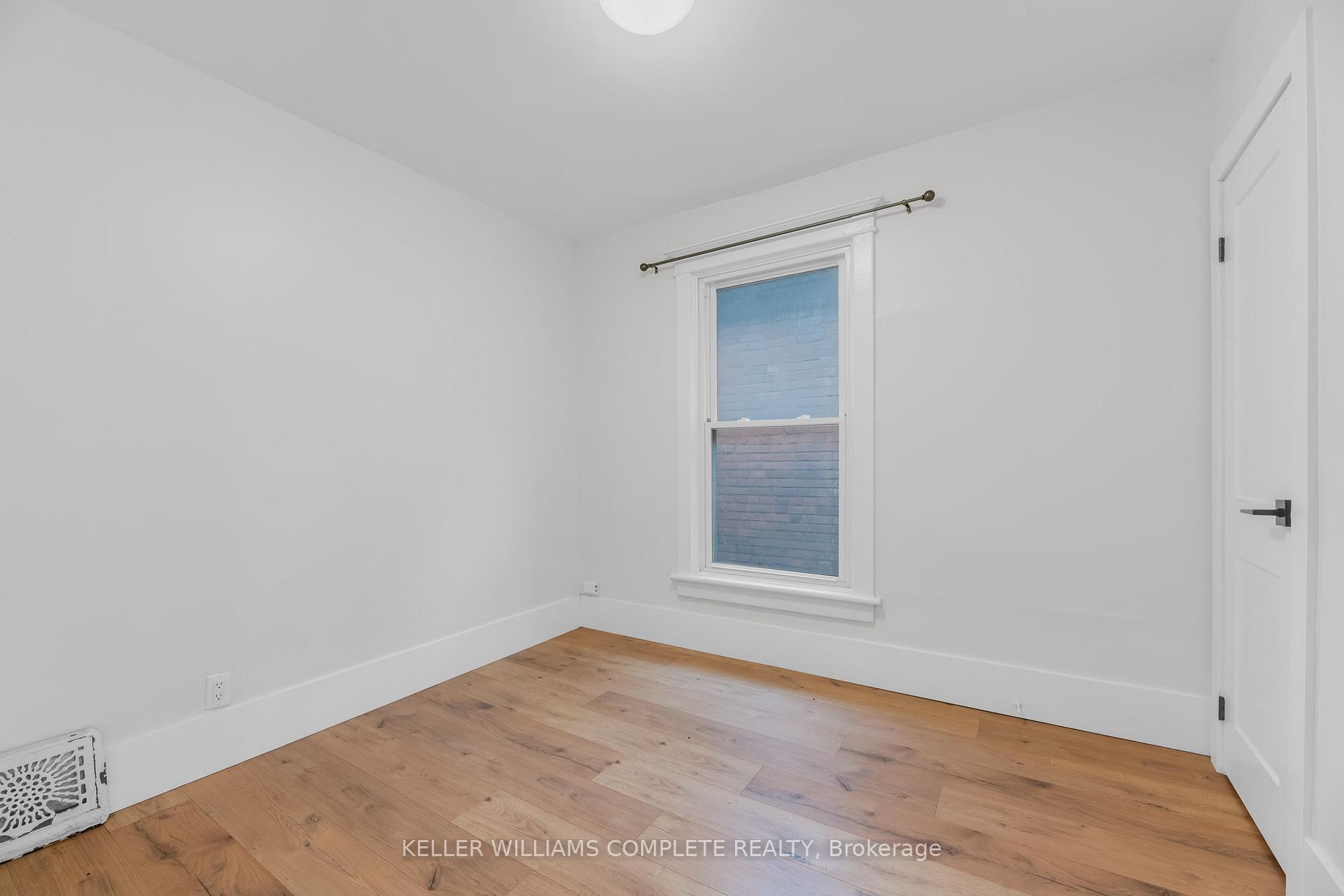 Photo 14 of Unit 2, 199 Balmoral Avenue N, Hamilton, Crown Point — HOMEH