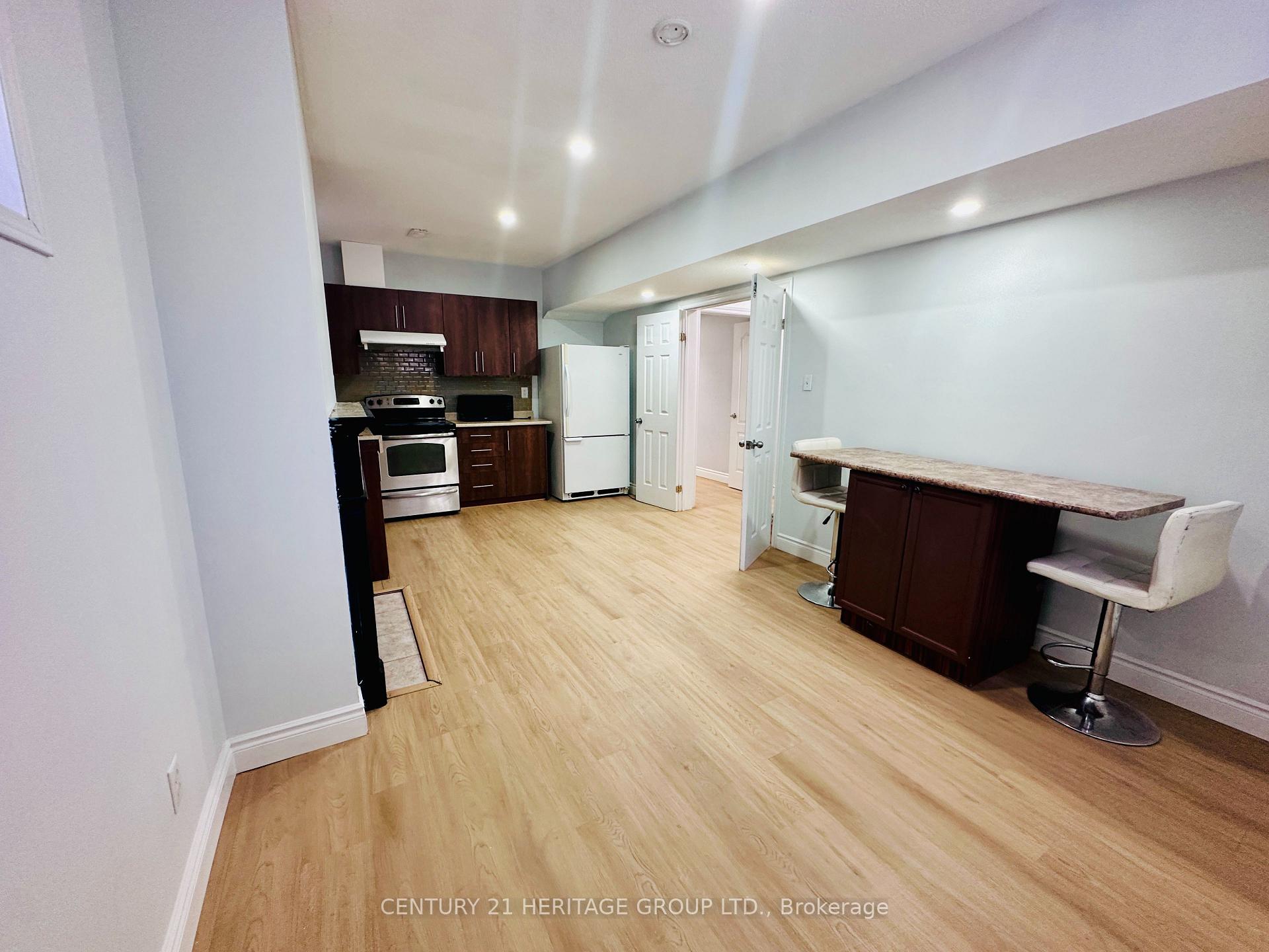 Photo 15 of Unit Basement, 135 Cheltenham Road, Barrie, Georgian Drive — HOMEH