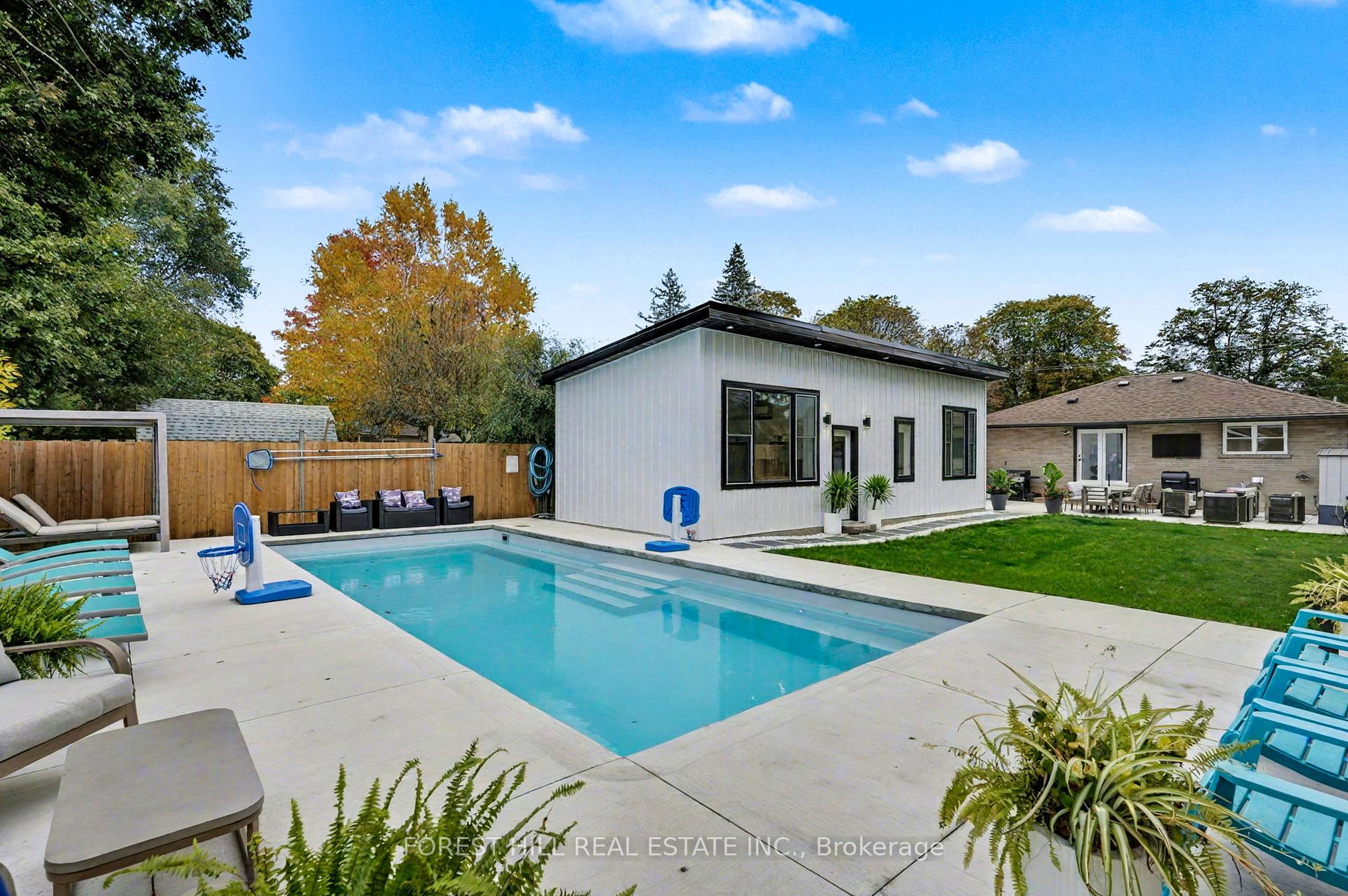 Photo 1 of 68 Cassino Avenue, Guelph, St. George's — HOMEH