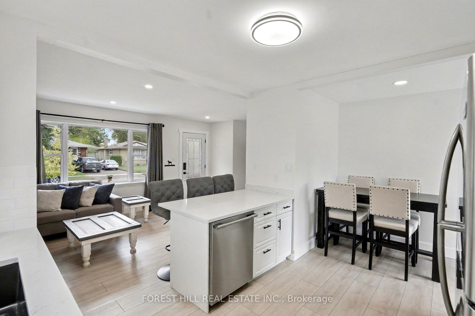 Photo 5 of 68 Cassino Avenue, Guelph, St. George's — HOMEH
