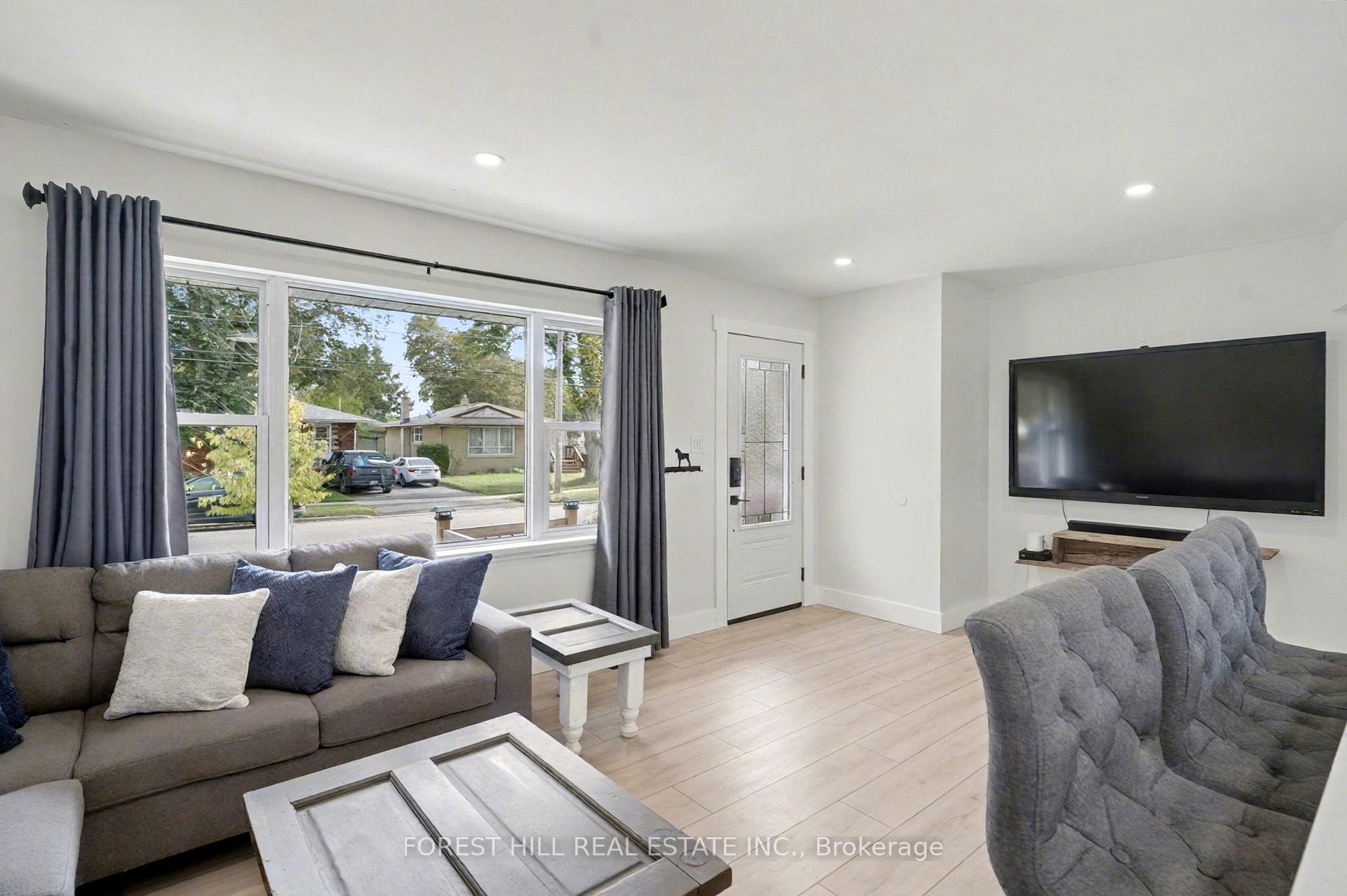 Photo 6 of 68 Cassino Avenue, Guelph, St. George's — HOMEH